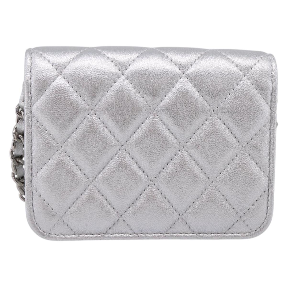 CHANEL Chain Shoulder Pouch Matelasse Leather Silver CC Auth 195507M