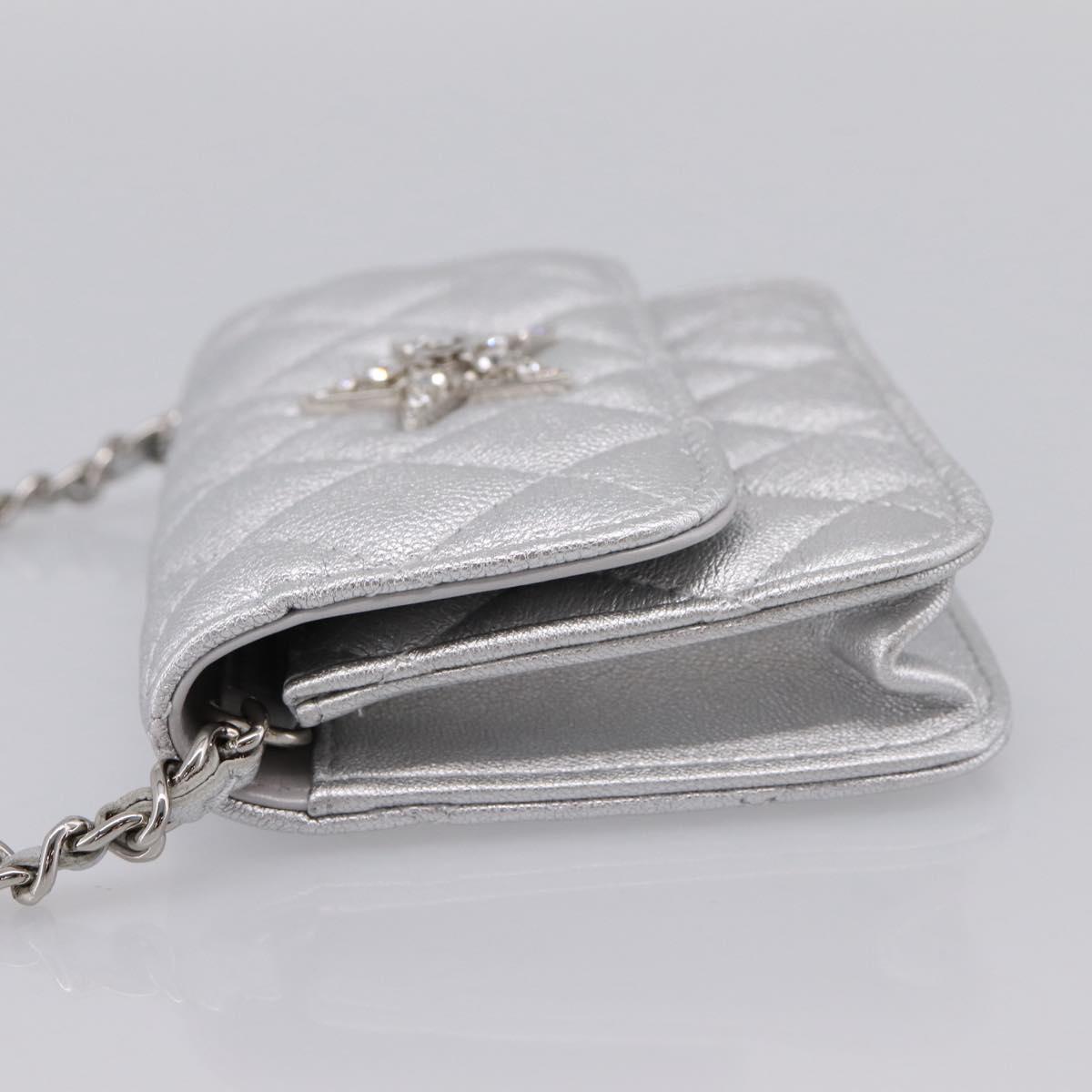 CHANEL Chain Shoulder Pouch Matelasse Leather Silver CC Auth 195507M