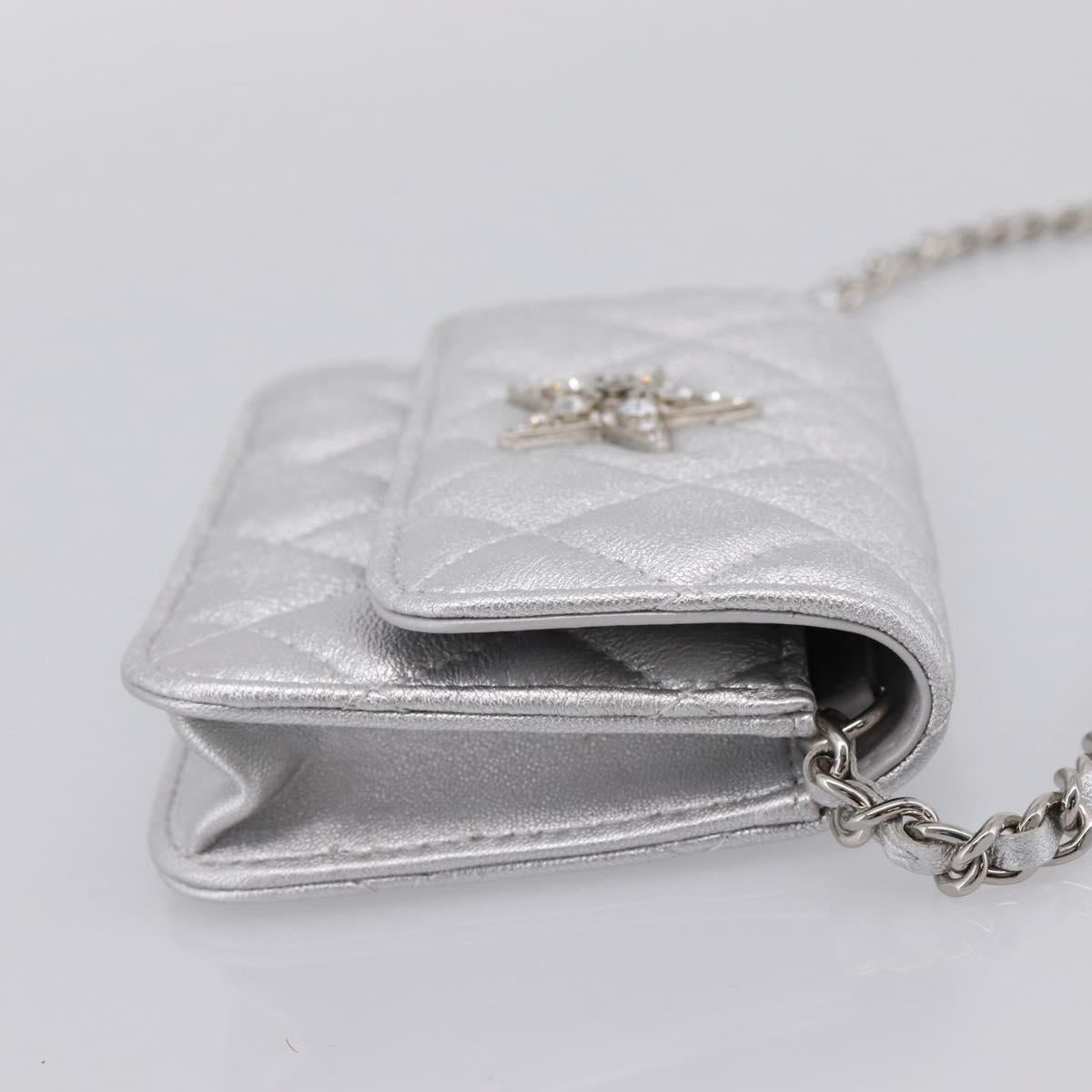 CHANEL Chain Shoulder Pouch Matelasse Leather Silver CC Auth 195507M