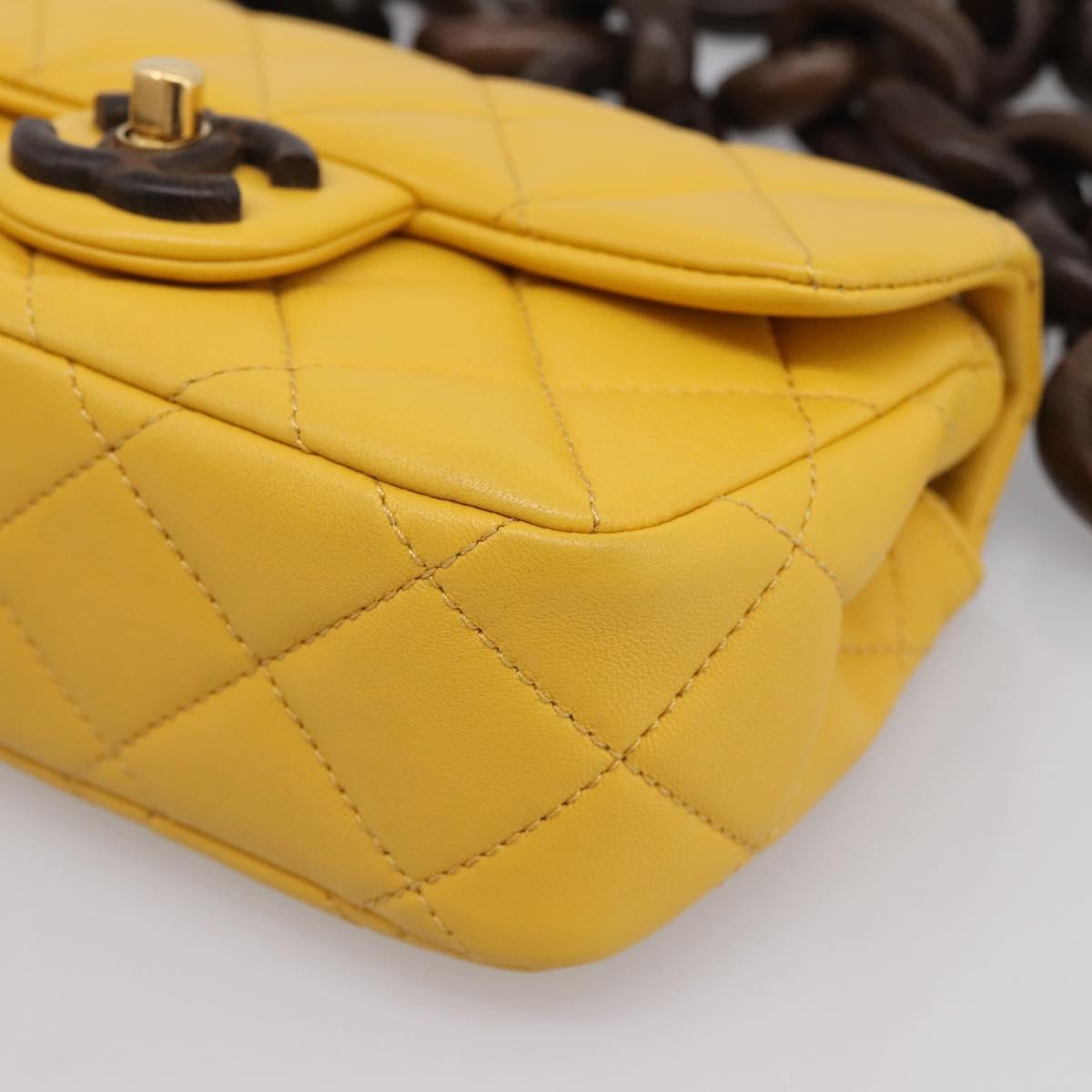 CHANEL Mini Matelasse 17 Chain Bag Lamb Skin Yellow Gold CC Auth 195513SAM