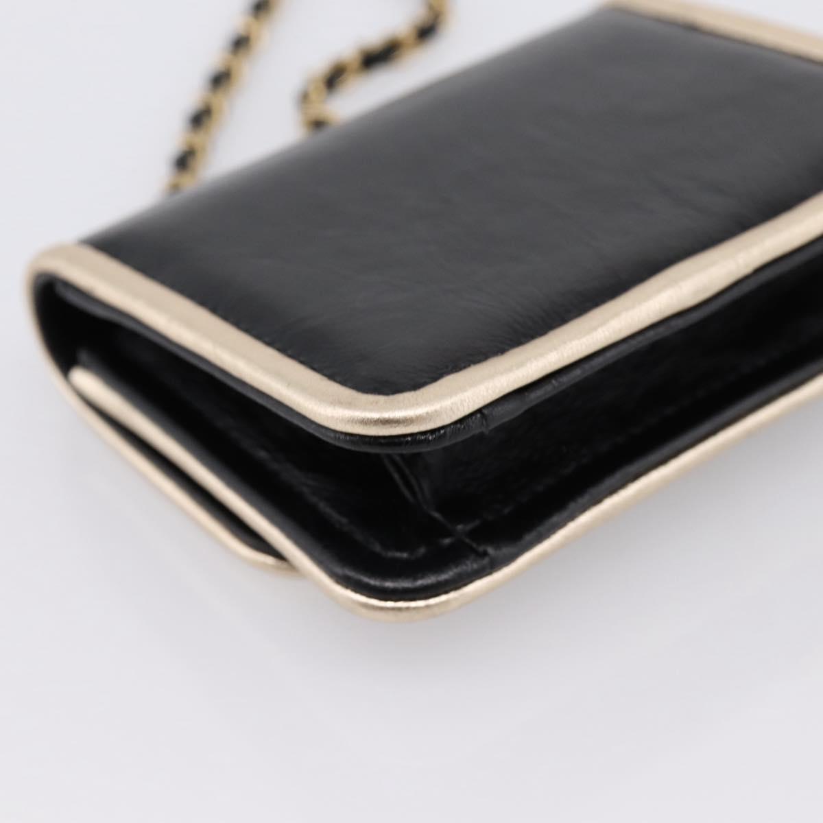 CHANEL Chain Shoulder Pouch Matelasse Leather Black Gold CC Auth 195532M