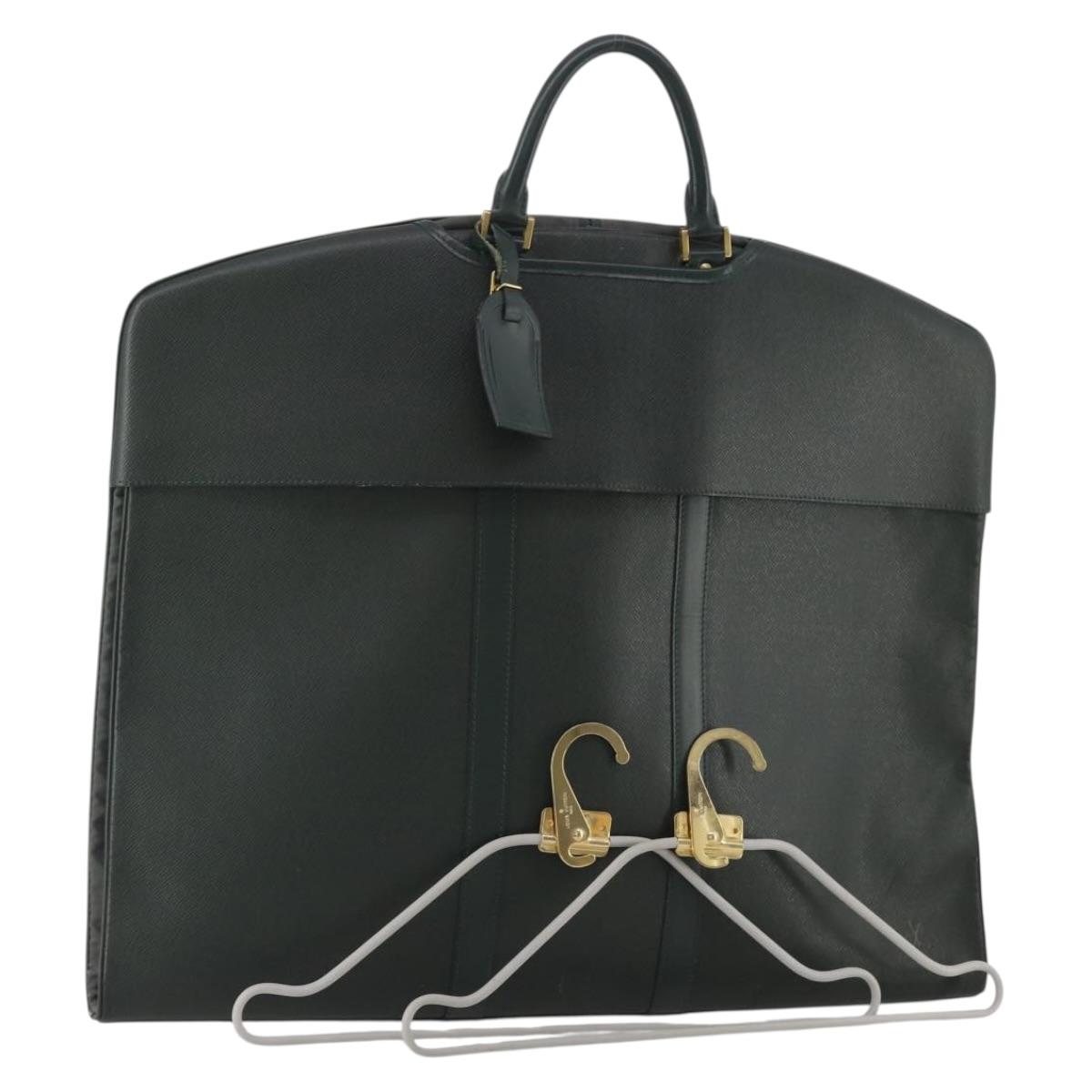 LOUIS VUITTON Taiga Bering Garment Cover Epicea M30134 LV Auth 195544V