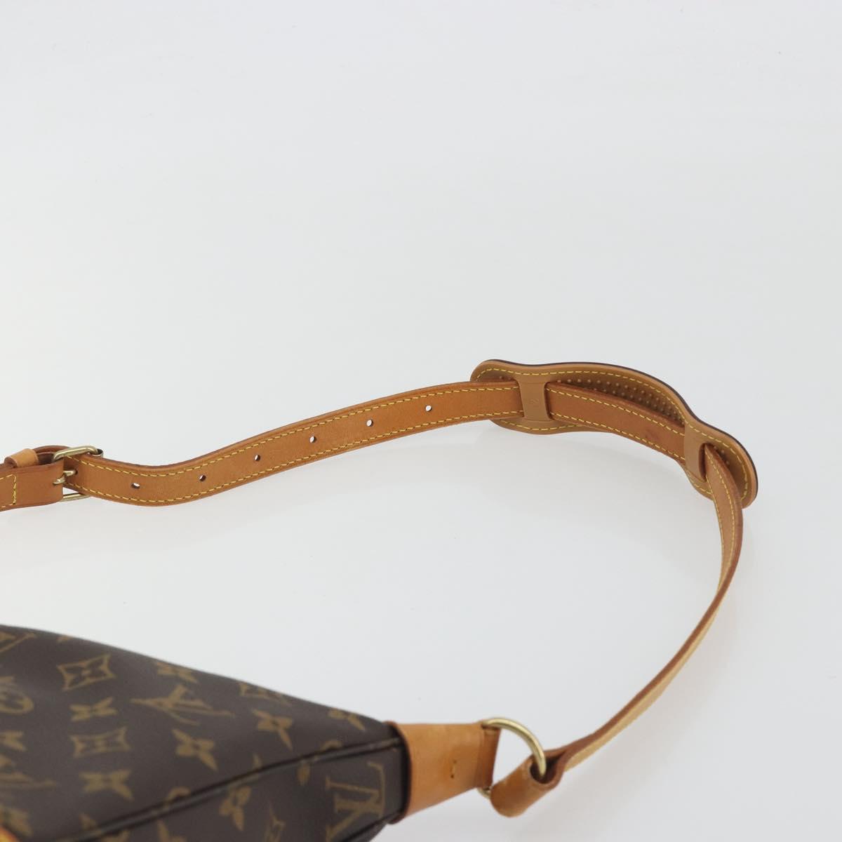 LOUIS VUITTON Monogram Boulogne 30 Shoulder Bag M51265 LV Auth 195580A