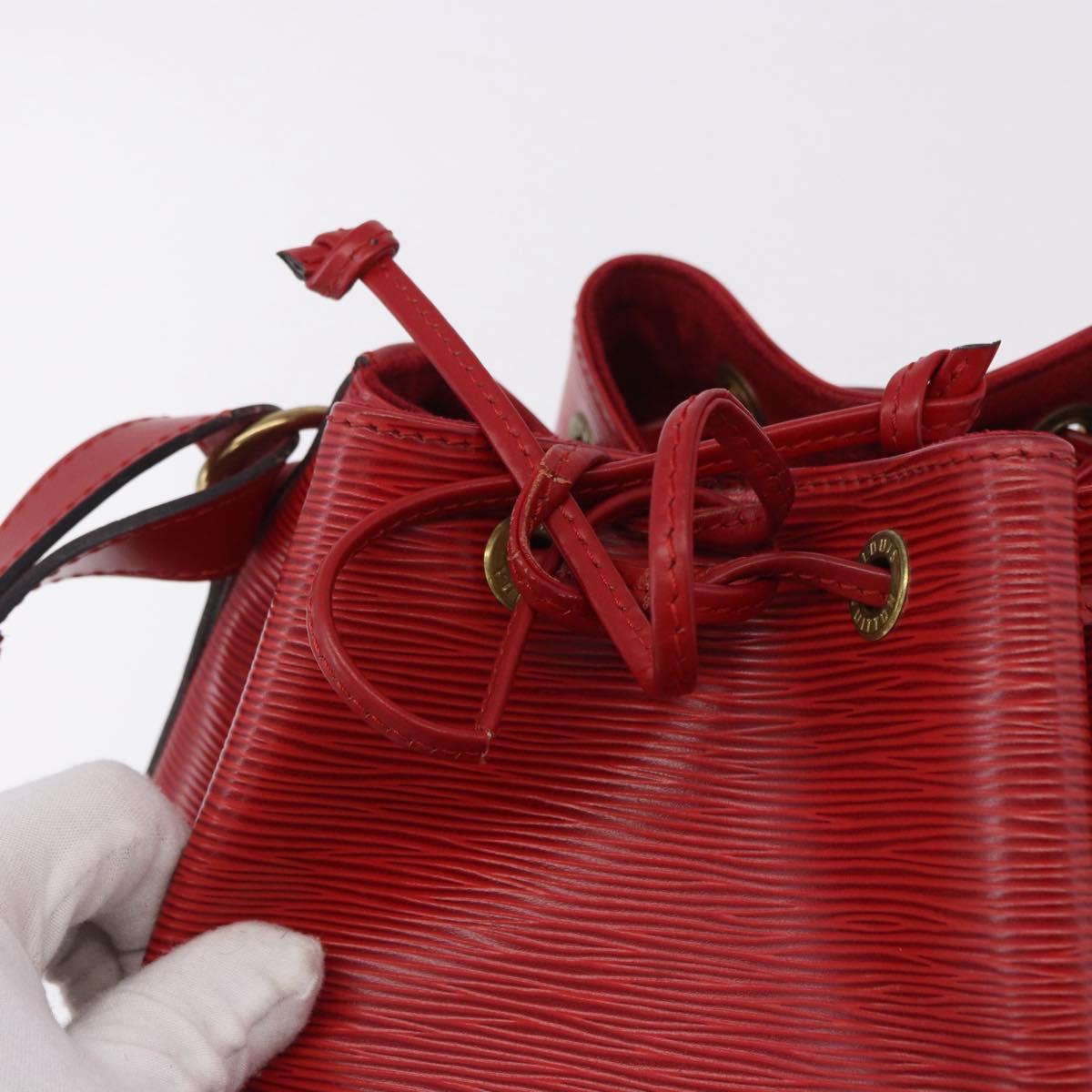 LOUIS VUITTON Epi Petit Noe Shoulder Bag Red M44107 LV Auth 195592A