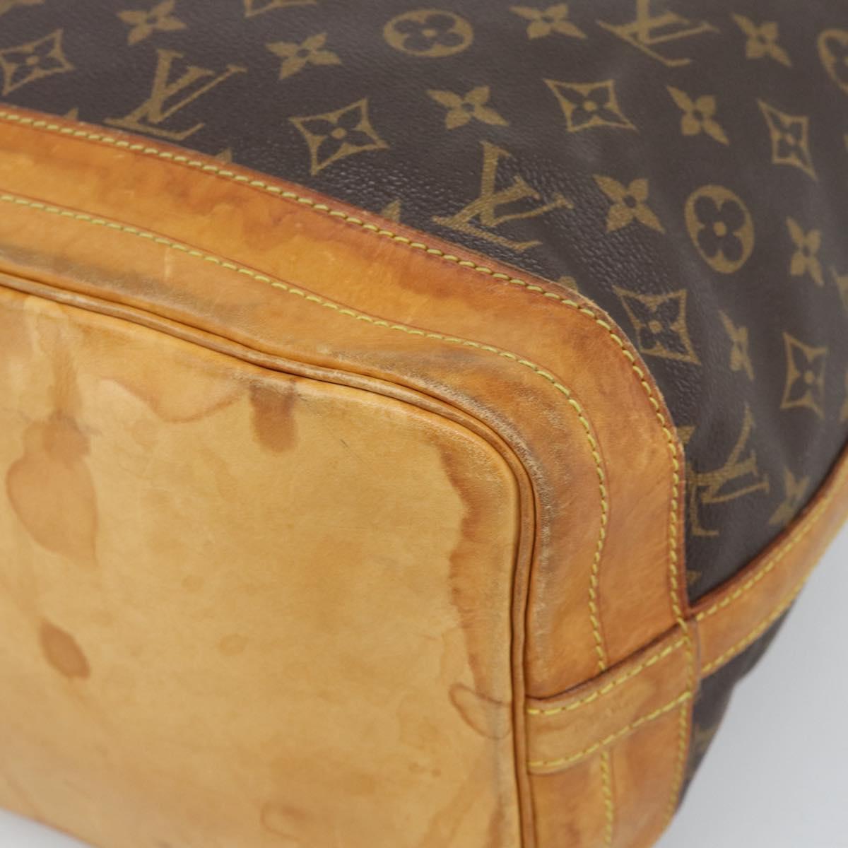 LOUIS VUITTON Monogram Petit Noe Shoulder Bag M42226 LV Auth 195632