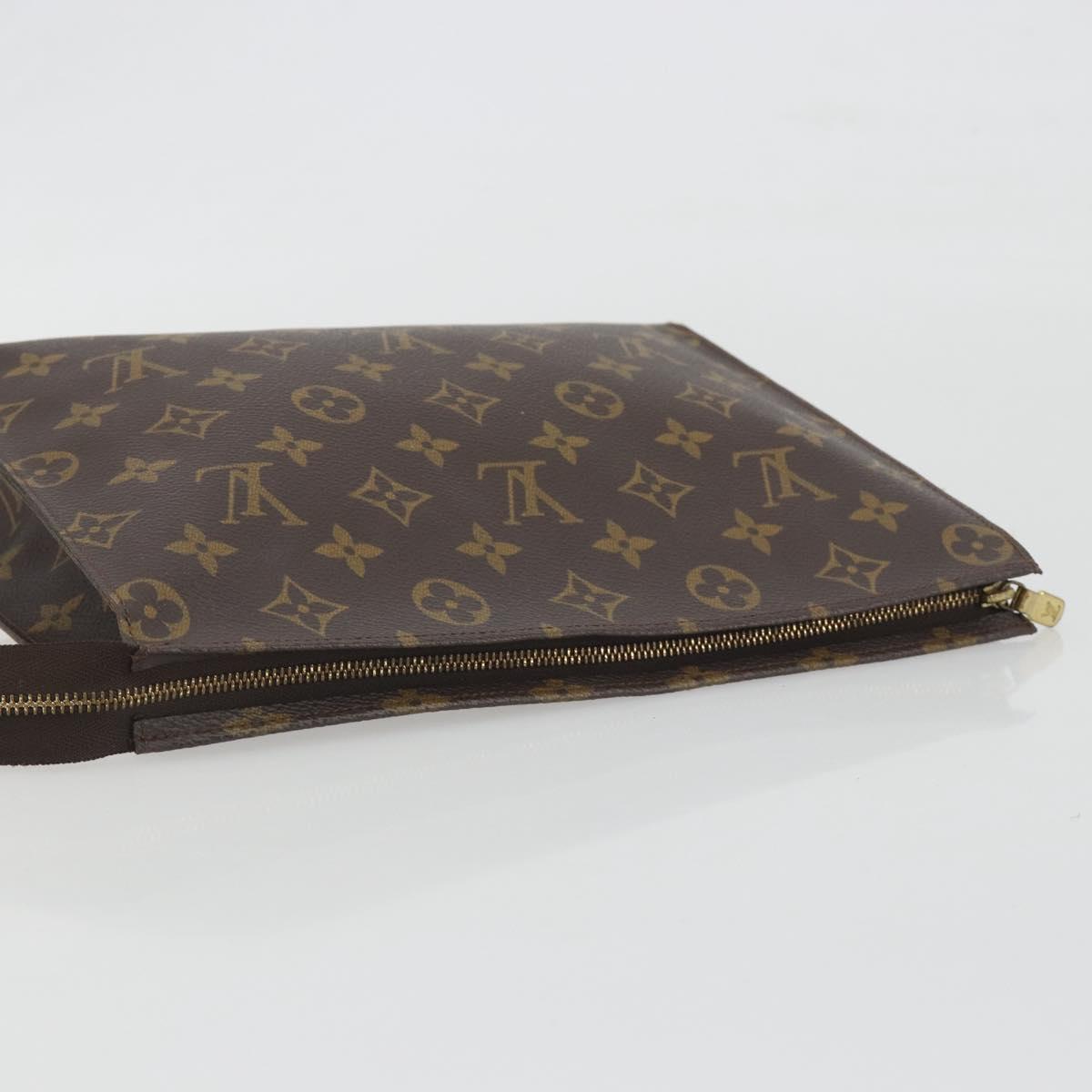 LOUIS VUITTON Monogram Poche Toilette 26 Pouch M47542 LV Auth 195661