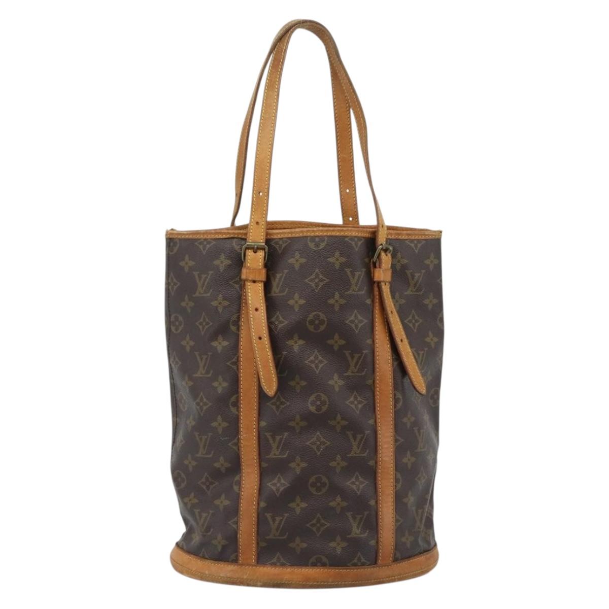 LOUIS VUITTON Monogram Bucket GM Shoulder Bag M42236 LV Auth 195679