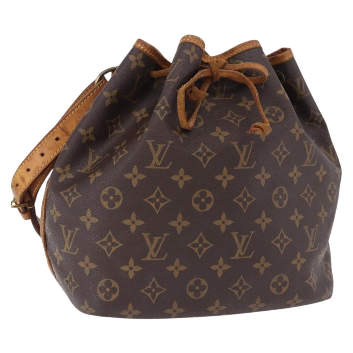LOUIS VUITTON Monogram Petit Noe Shoulder Bag M42226 LV Auth 195682