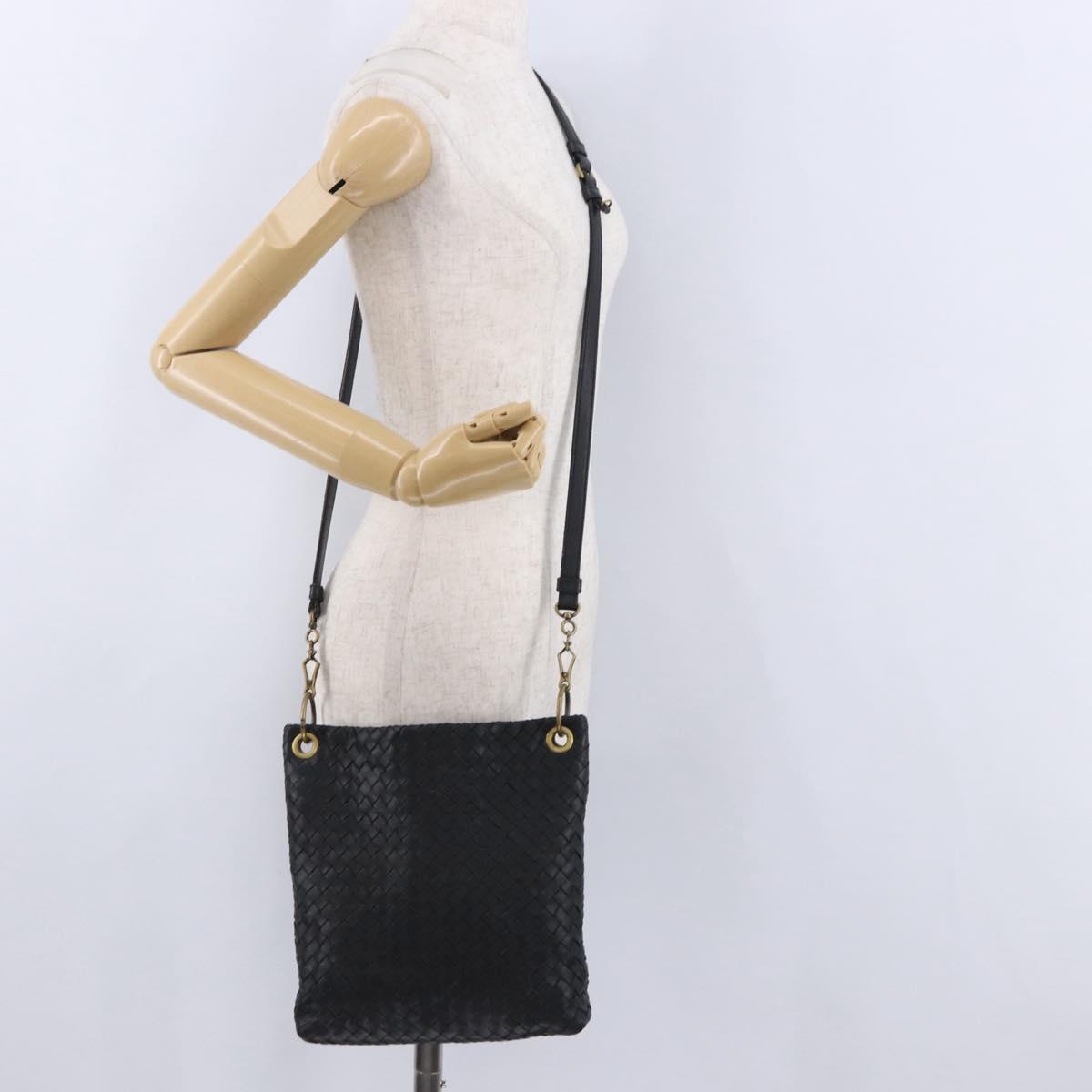BOTTEGA VENETA INTRECCIATO Shoulder Bag Leather Black Gold Auth 195711A