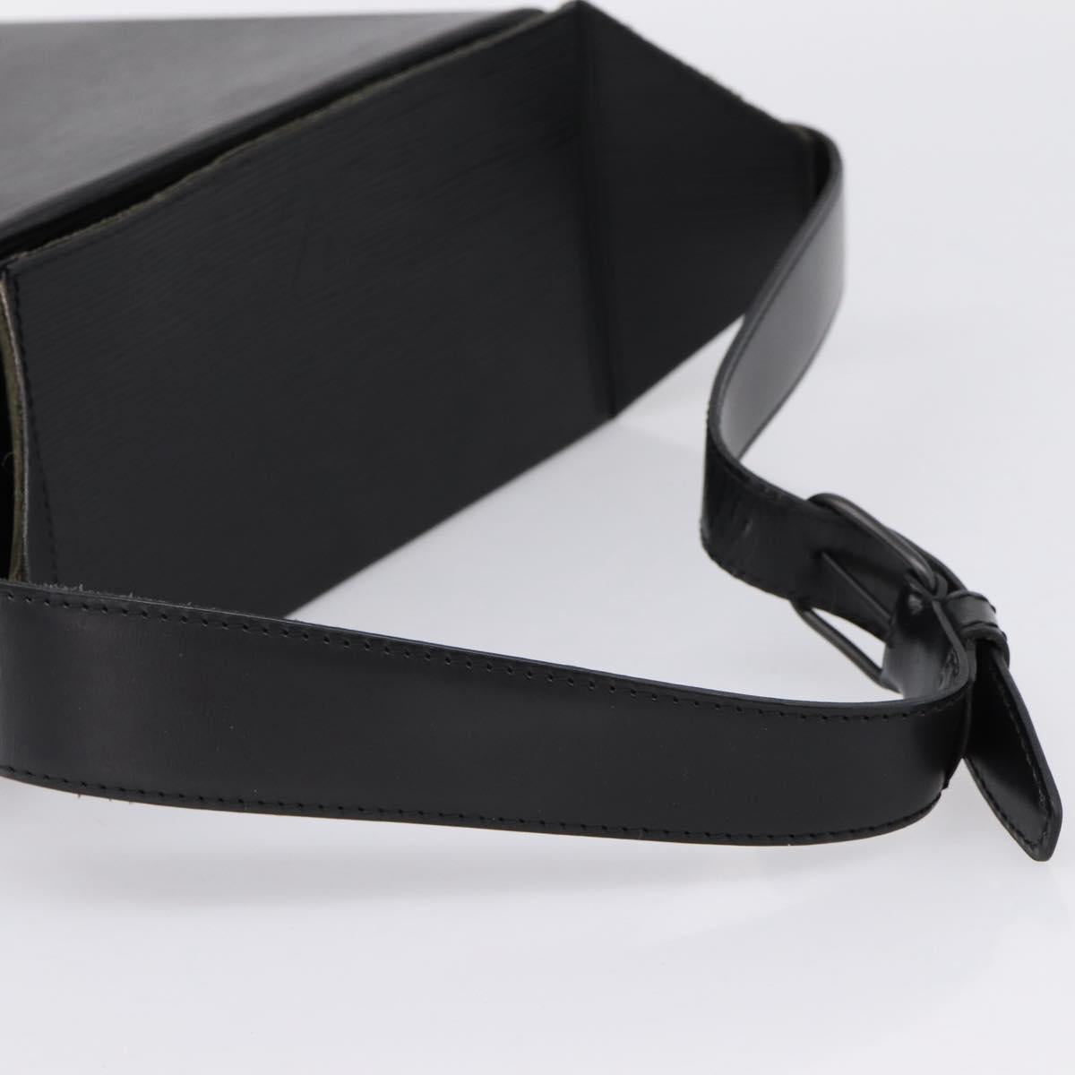 LOUIS VUITTON Epi Sac Saw Shoulder Bag Black M80161 LV Auth 195724