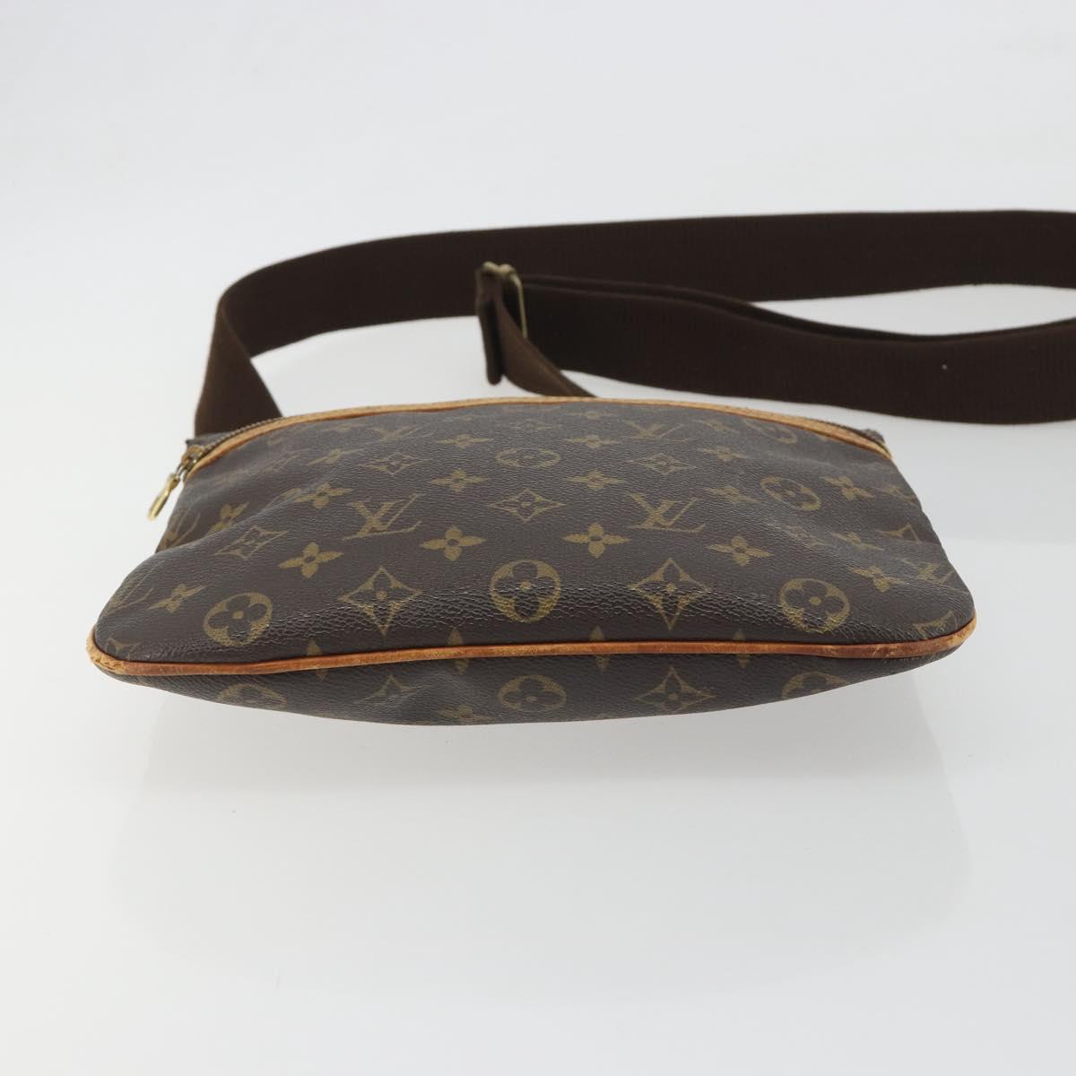 LOUIS VUITTON Monogram Pochette Bosphore Shoulder Bag M40044 LV Auth 195778