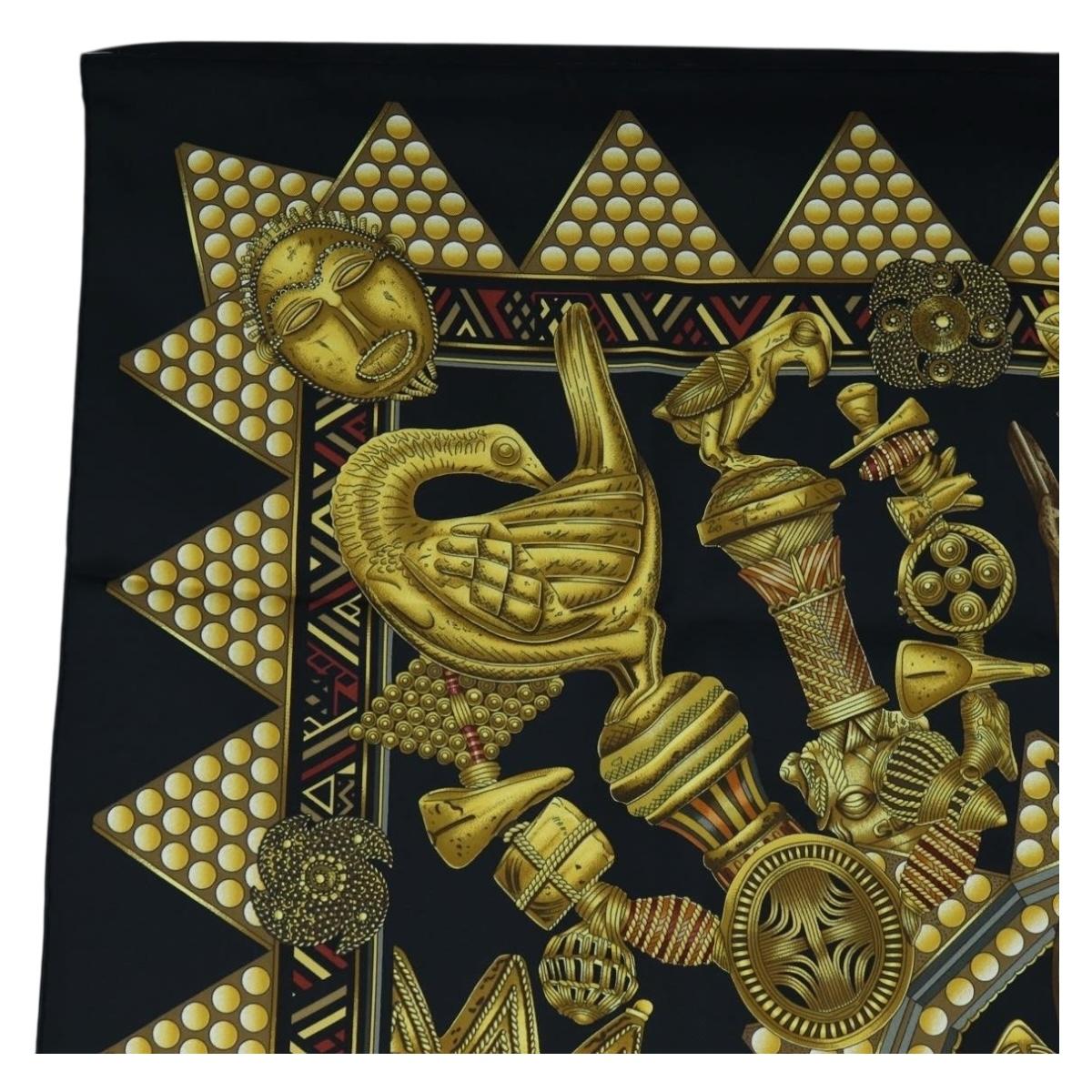 HERMES Carre 90 Scarf ”L'OR DES CHEFS” Silk Black Auth 195923M