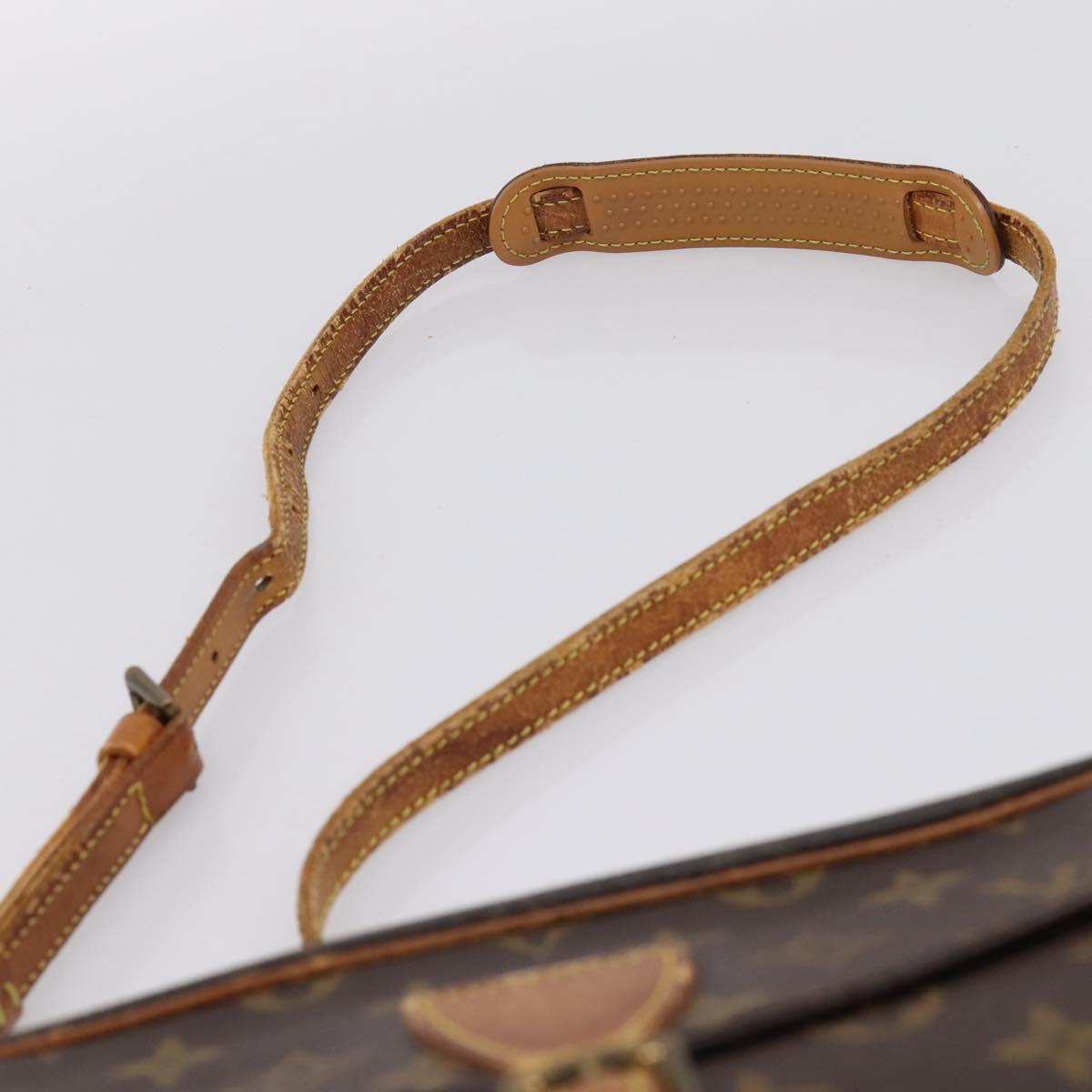 LOUIS VUITTON Monogram Jeune Fille MM Shoulder Bag M51226 LV Auth 195996