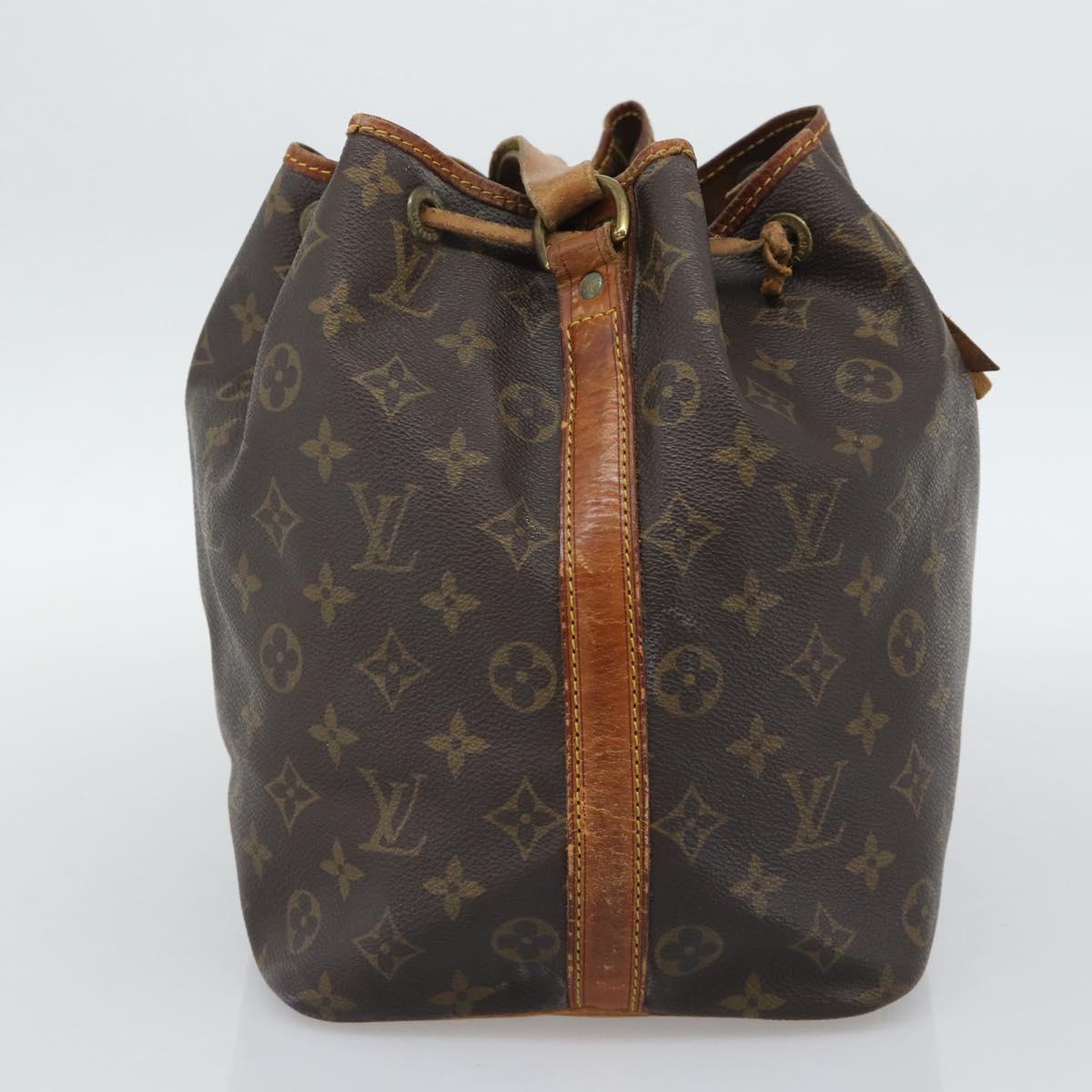 LOUIS VUITTON Monogram Petit Noe Shoulder Bag M42226 LV Auth 196026
