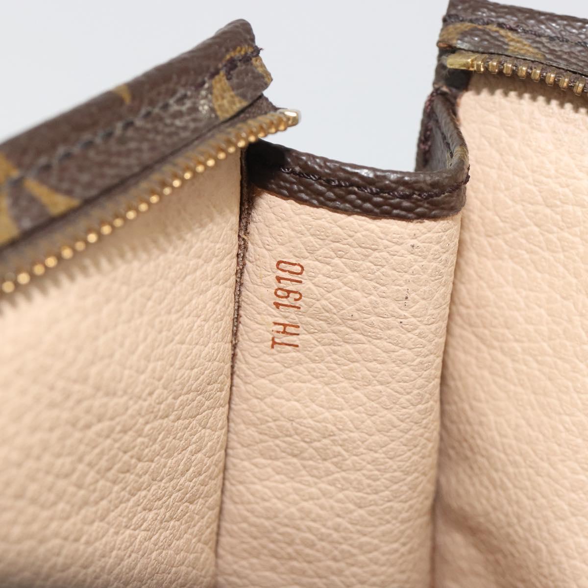 LOUIS VUITTON Monogram Poche Toilette 26 Pouch M47542 LV Auth 196037A