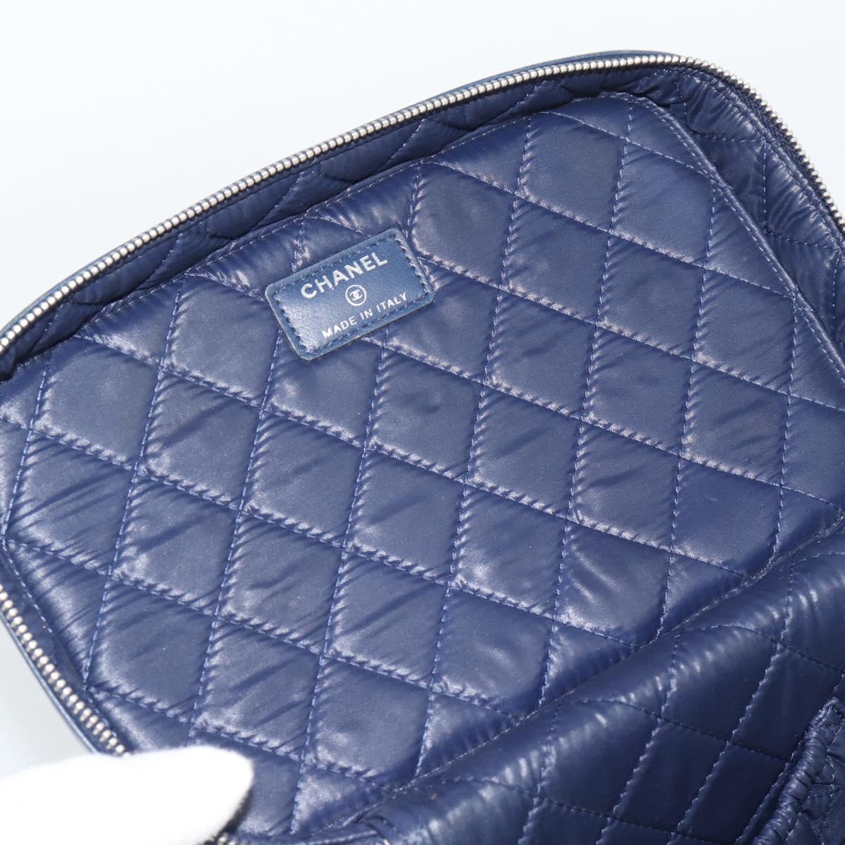 CHANEL Matelasse Vanity Cosmetic Pouch Lamb Skin Navy Silver CC Auth 196046A