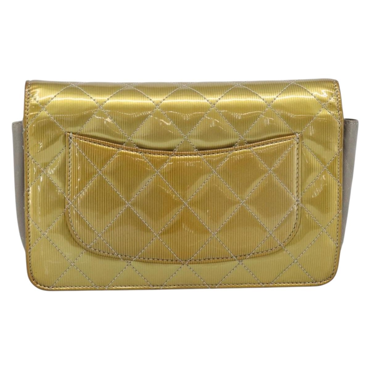 CHANEL Matelasse Chain Shoulder Wallet Patent Gold Silver CC Auth 196109