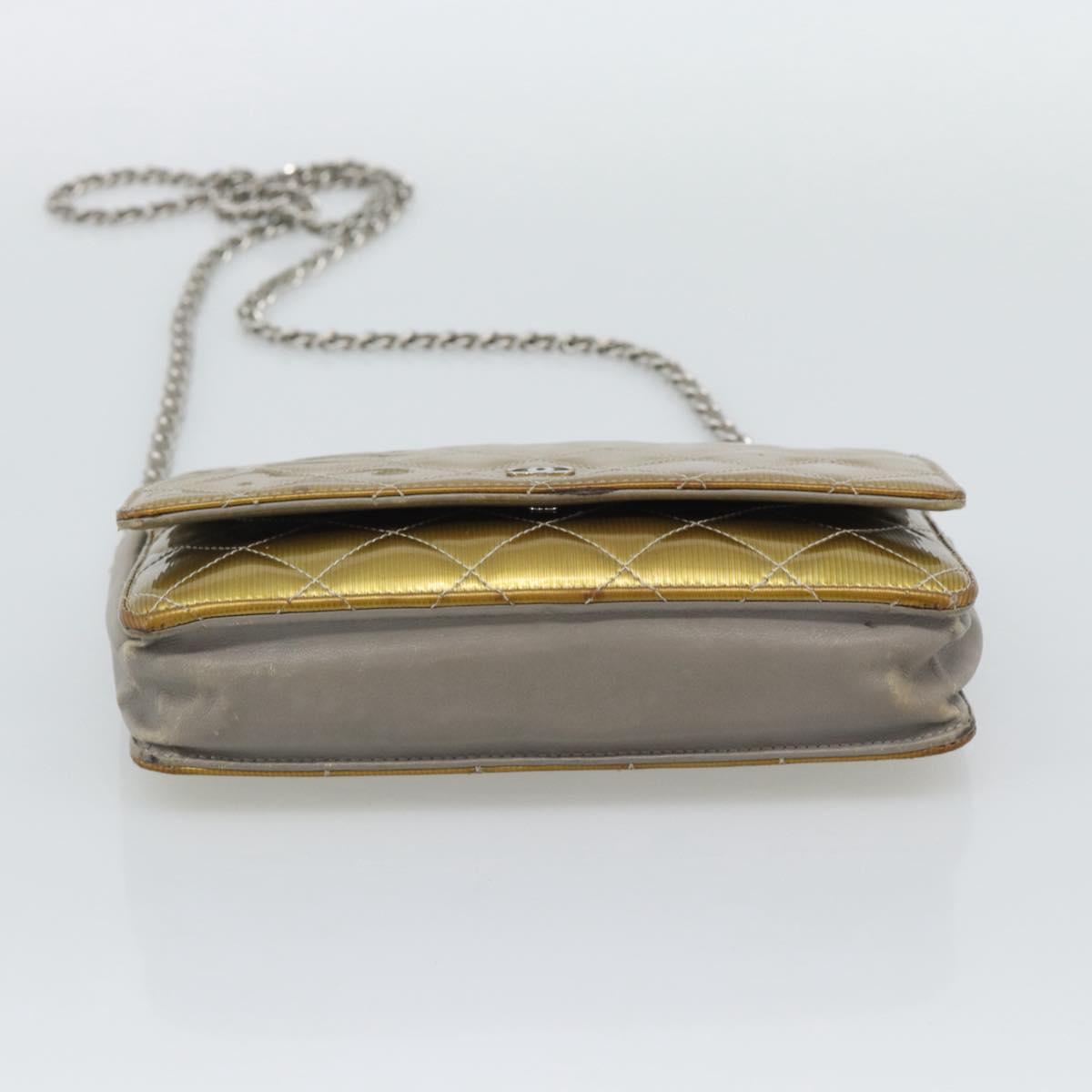 CHANEL Matelasse Chain Shoulder Wallet Patent Gold Silver CC Auth 196109