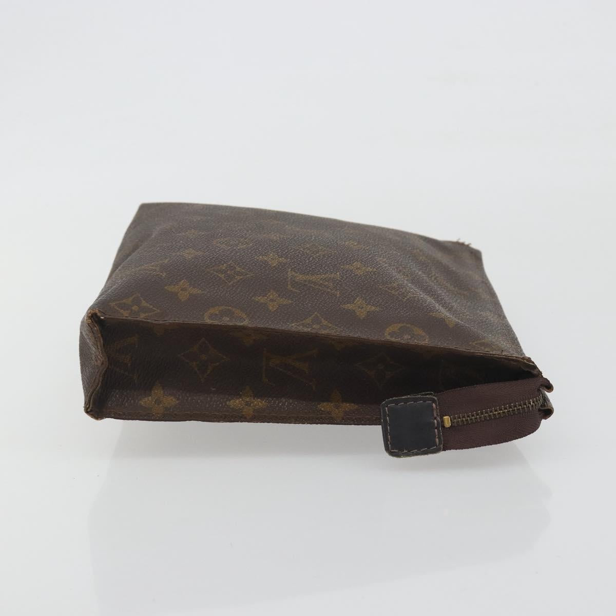 LOUIS VUITTON Monogram Poche Toilette 26 Pouch M47542 LV Auth 196116
