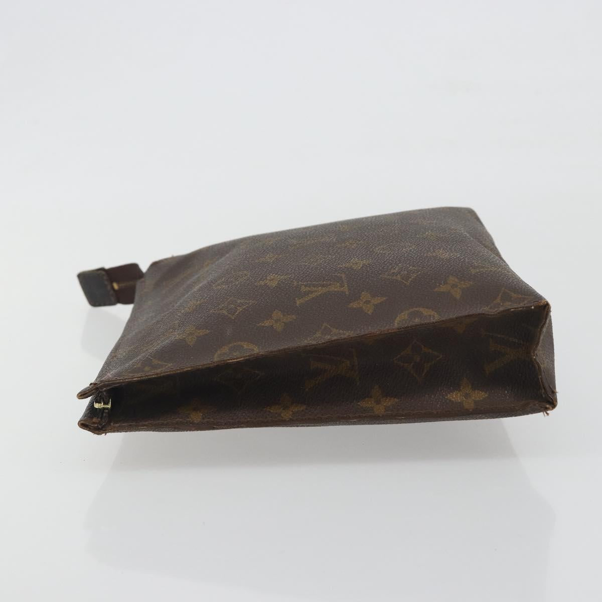 LOUIS VUITTON Monogram Poche Toilette 26 Pouch M47542 LV Auth 196116