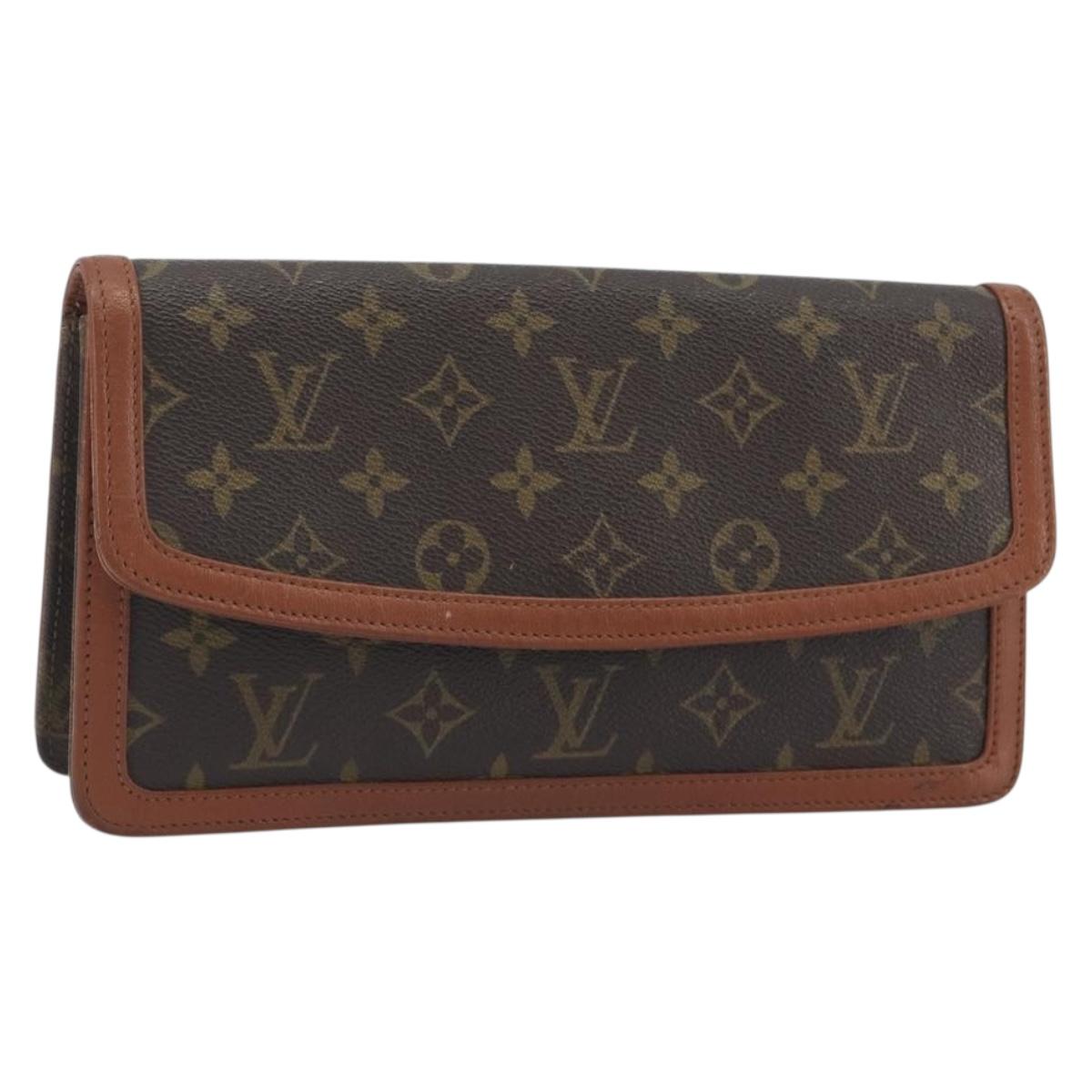 LOUIS VUITTON Monogram Pochette Dam PM Clutch Bag M51812 LV Auth 196134