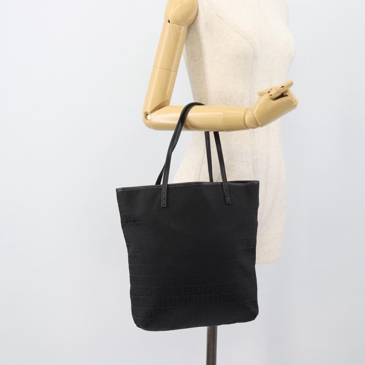 FENDI Zucchino Canvas Tote Bag Black 8BH074 Auth 196152