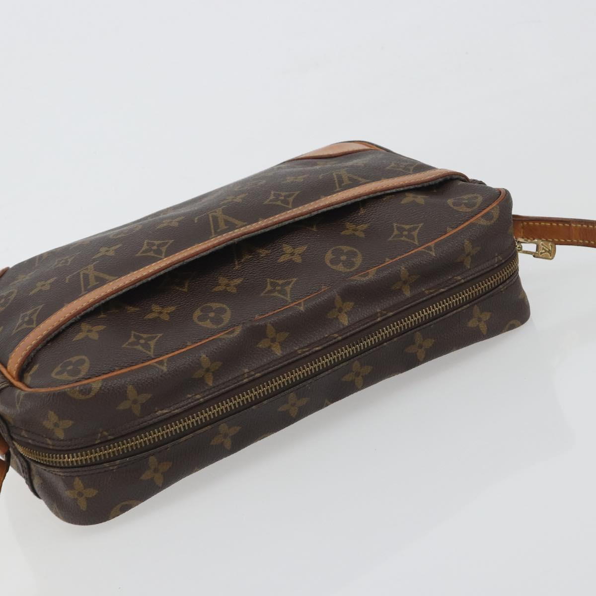 LOUIS VUITTON Monogram Trocadero 30 Shoulder Bag M51272 LV Auth 196202A