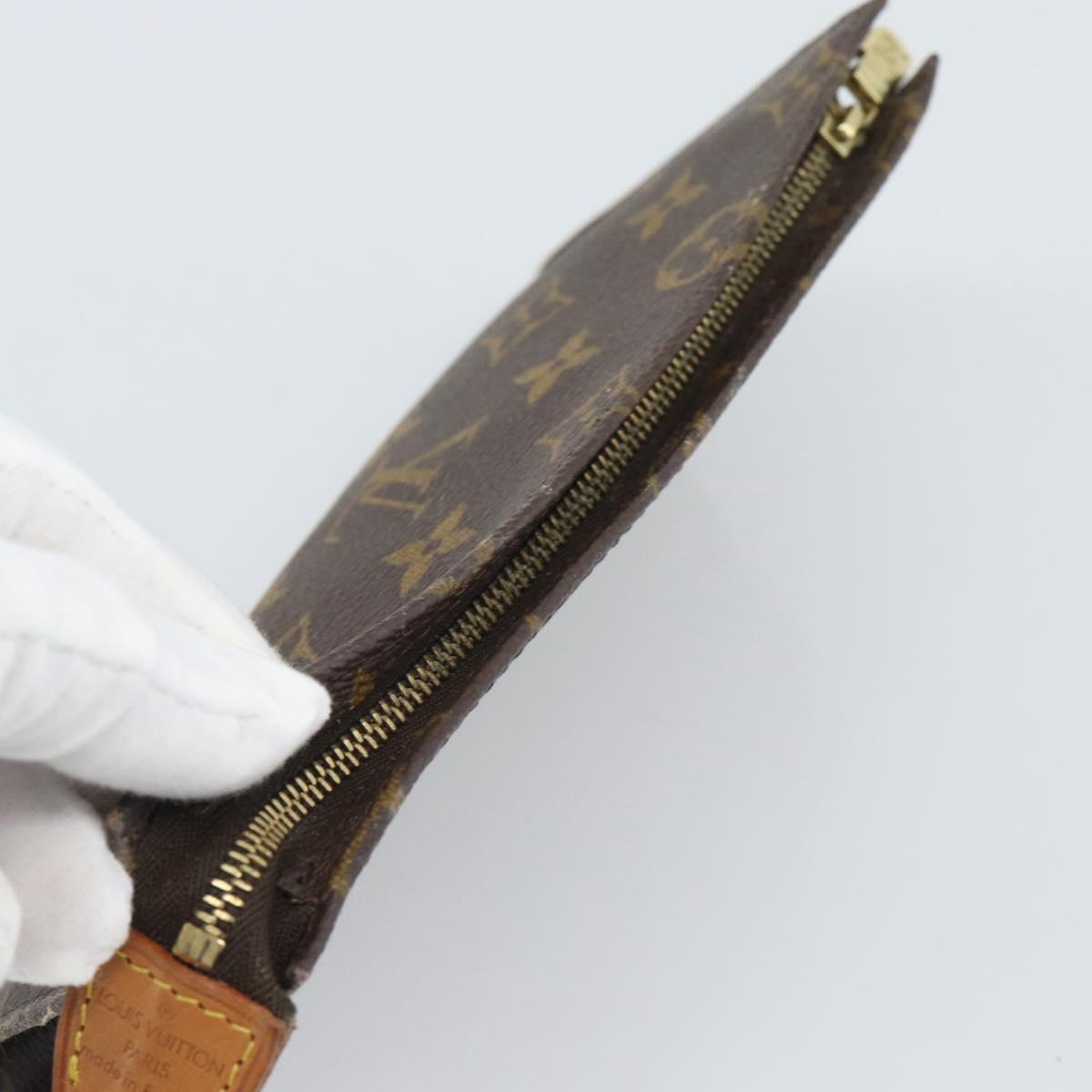 LOUIS VUITTON Monogram Bucket GM Pouch Accessory Pouch LV Auth 196224