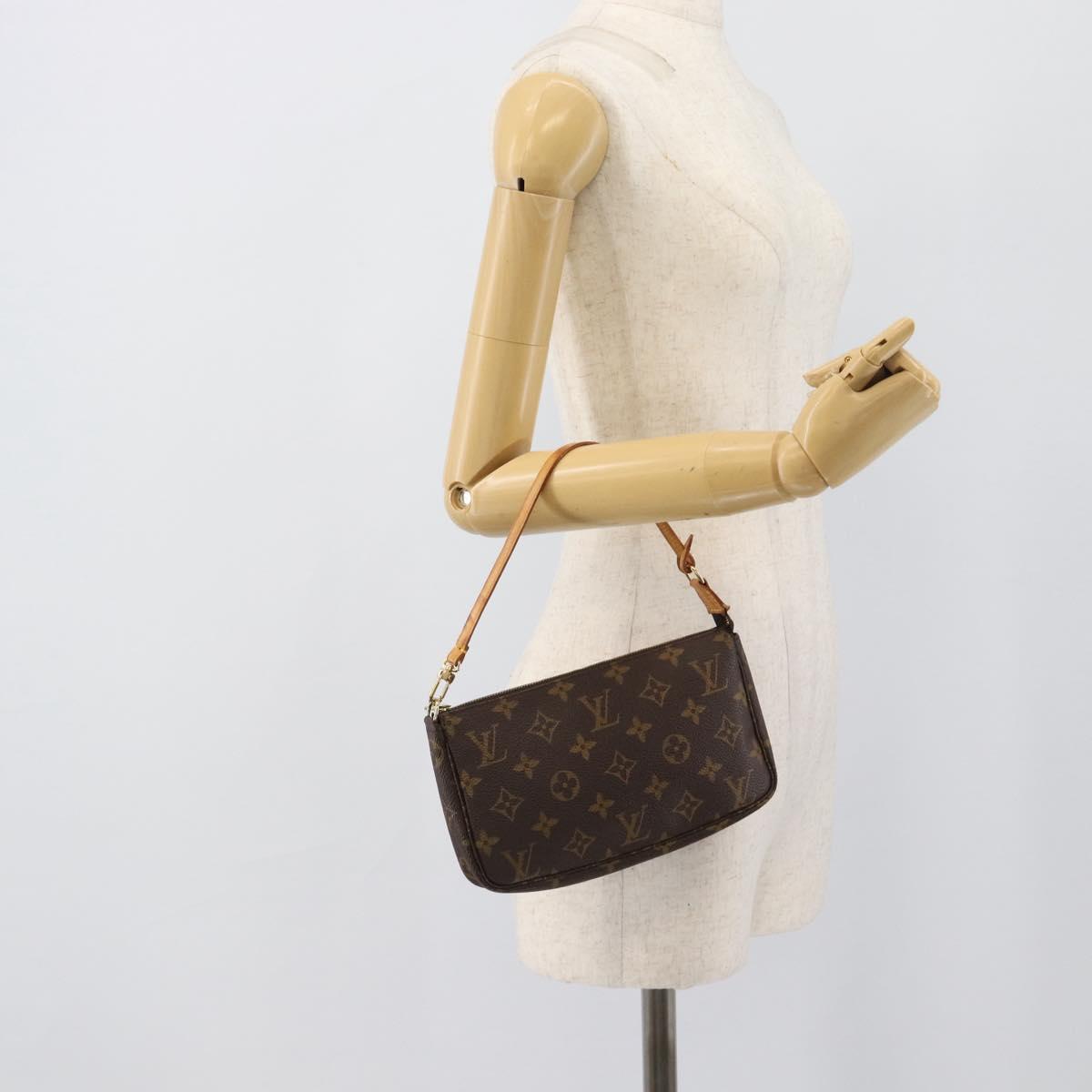 LOUIS VUITTON Monogram Pochette Accessoires Pouch M51980 LV Auth 196244
