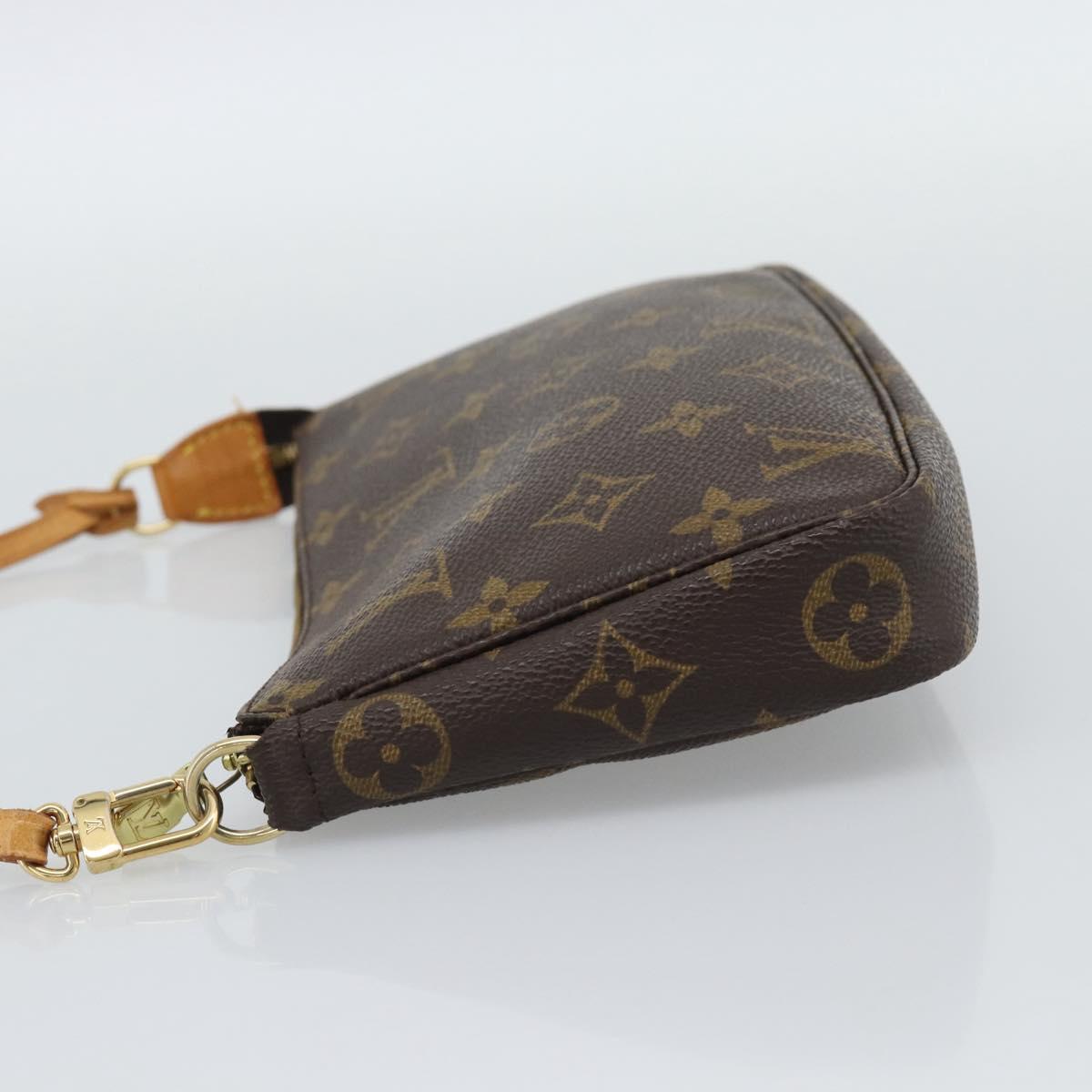 LOUIS VUITTON Monogram Pochette Accessoires Pouch M51980 LV Auth 196244