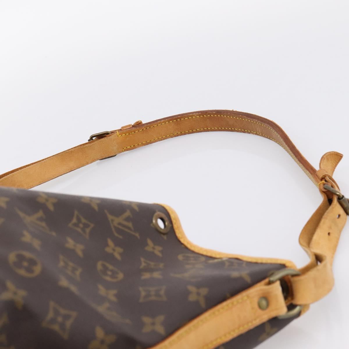LOUIS VUITTON Monogram Petit Noe Shoulder Bag M42226 LV Auth 196290