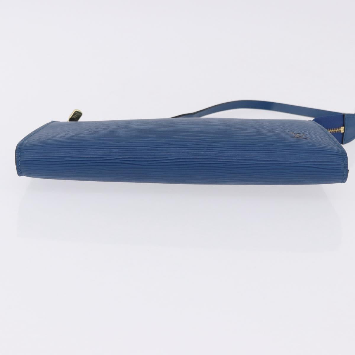LOUIS VUITTON Epi Pochette Accessoires Pouch Blue M52985 LV Auth 196311