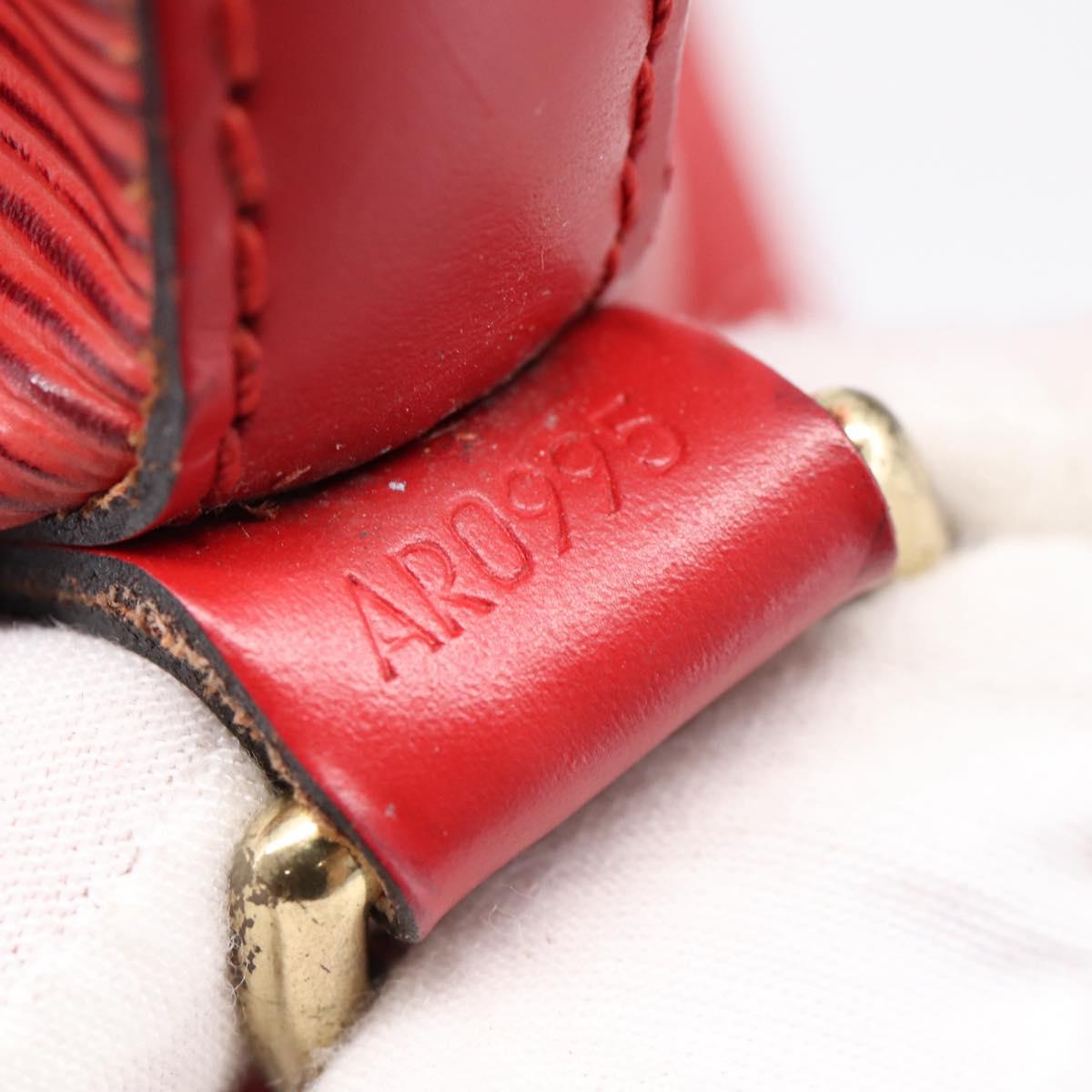 LOUIS VUITTON Epi Noe Shoulder Bag Red M44007 LV Auth 196315