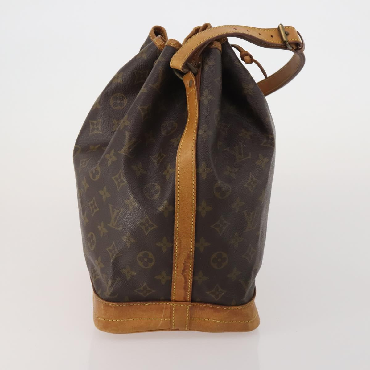 LOUIS VUITTON Monogram Petit Noe Shoulder Bag M42226 LV Auth 196342