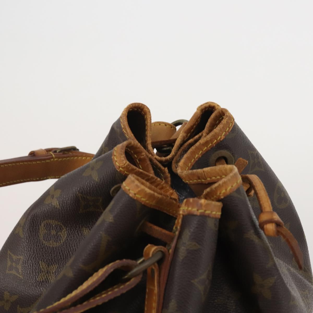 LOUIS VUITTON Monogram Petit Noe Shoulder Bag M42226 LV Auth 196342