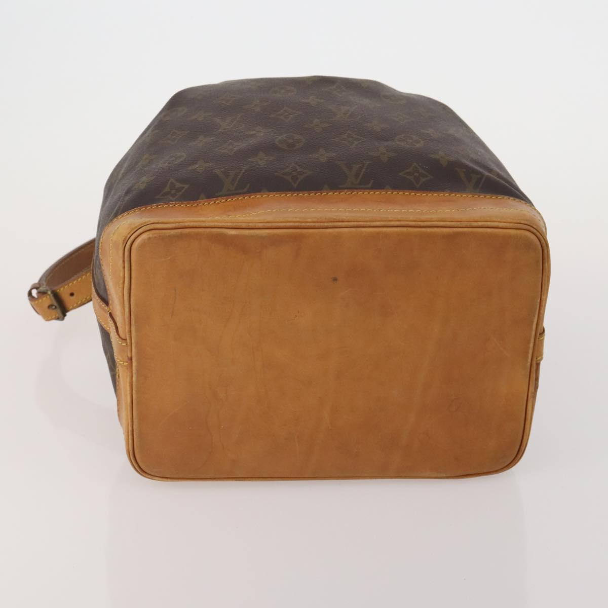 LOUIS VUITTON Monogram Petit Noe Shoulder Bag M42226 LV Auth 196342