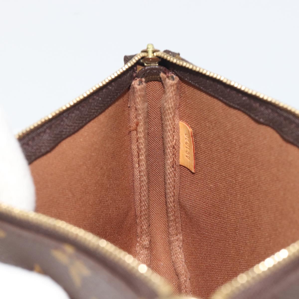 LOUIS VUITTON Monogram Pochette Accessoires Pouch M51980 LV Auth 196347