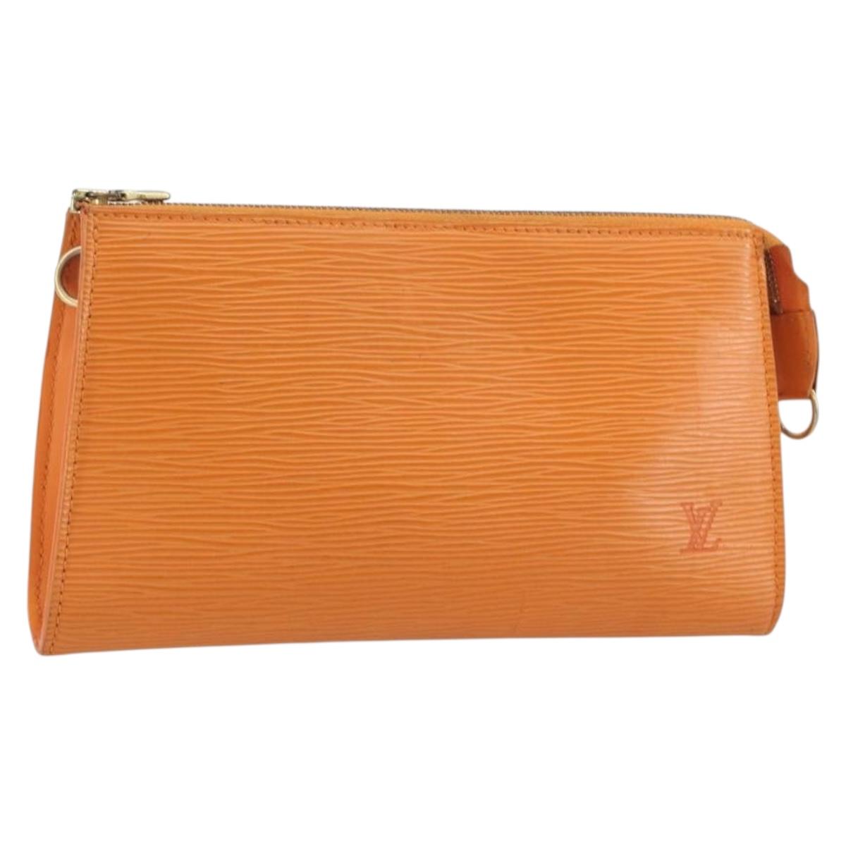LOUIS VUITTON Epi Pochette Accessoires Pouch Orange Mandarin M5294H Auth 196401