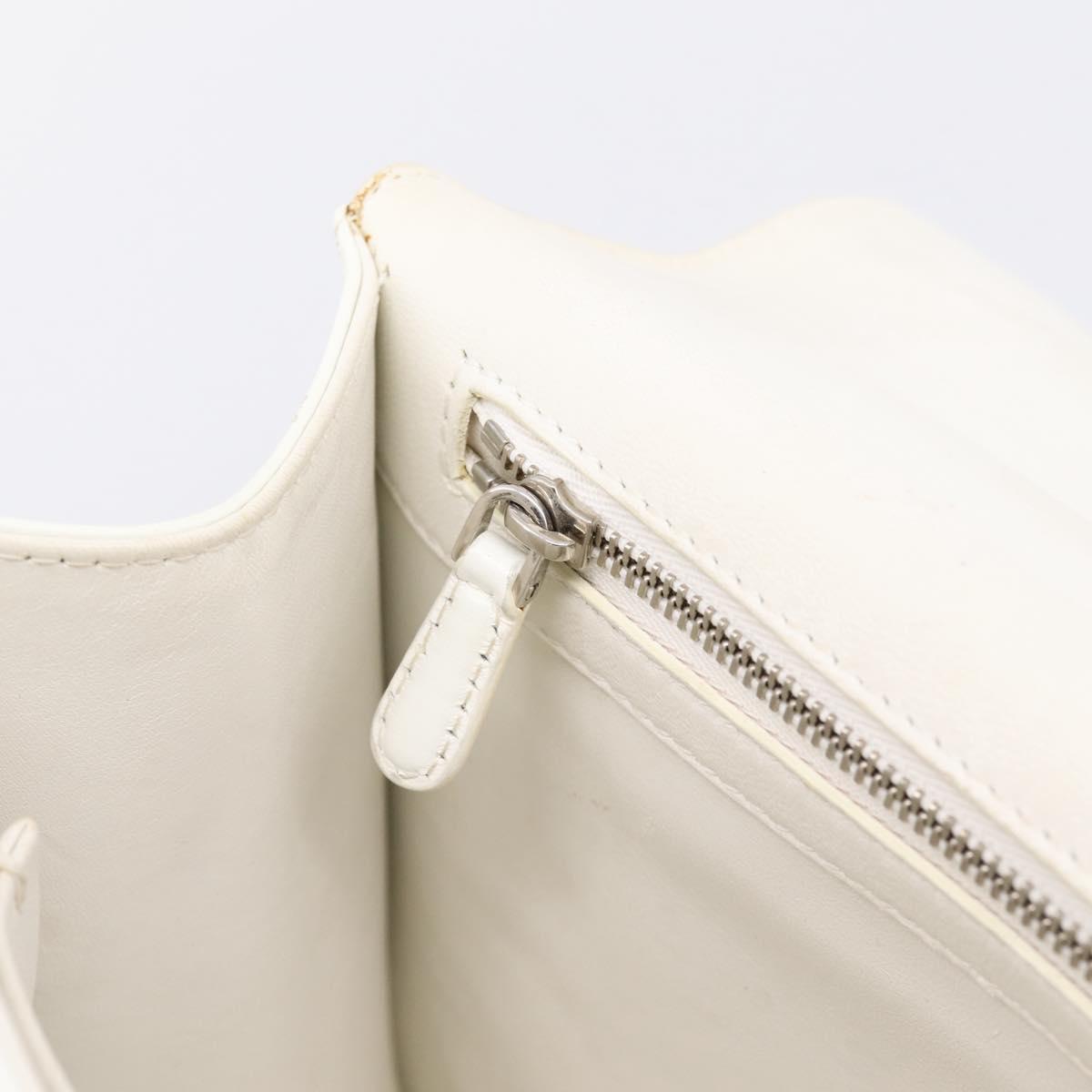 Christian Dior Diorama Chain Shoulder Bag Leather White Silver Auth 196404A