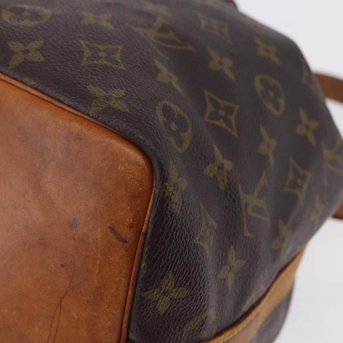 LOUIS VUITTON Monogram Petit Noe Shoulder Bag M42226 LV Auth 196422
