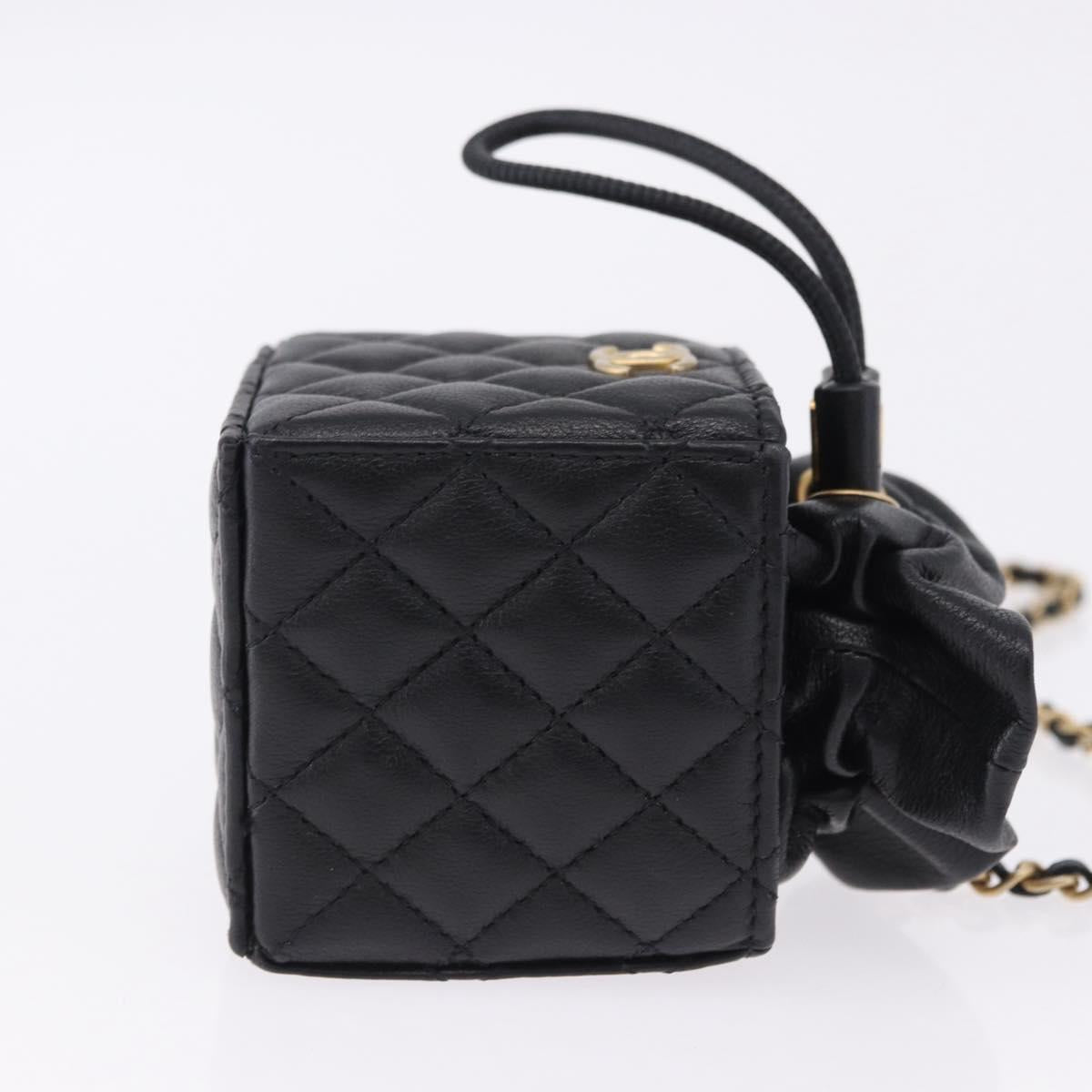 CHANEL Matelasse Chain Shoulder Pouch Lamb Skin Black Gold Tone CC Auth 196470M
