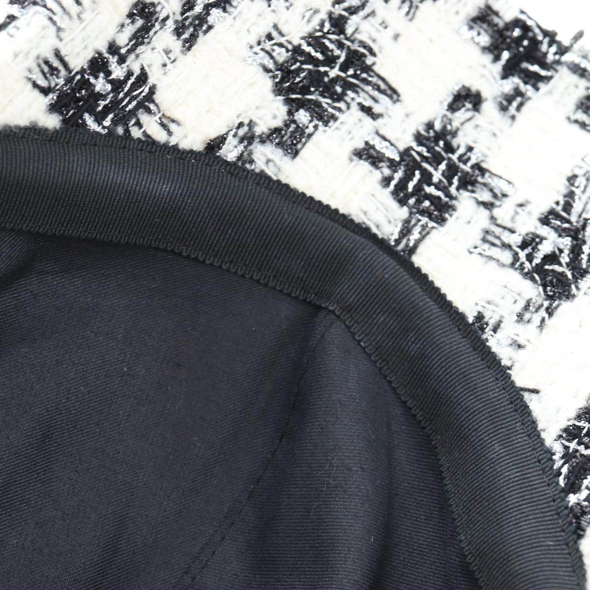 CHANEL COCO Mark Cap Tweed M White CC Auth 196483SAM