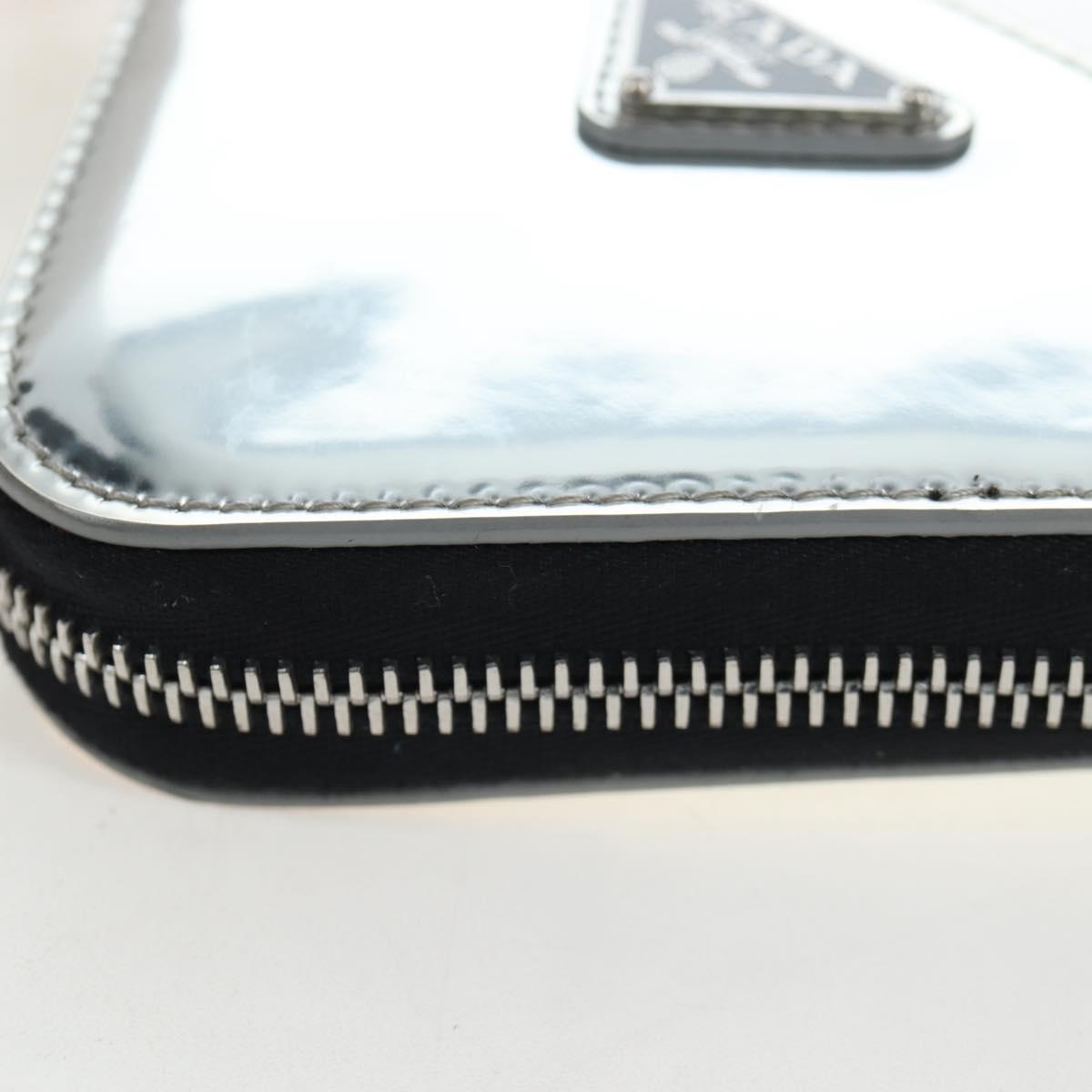 PRADA Chain Shoulder Bag Patent leather Silver Auth 196592M