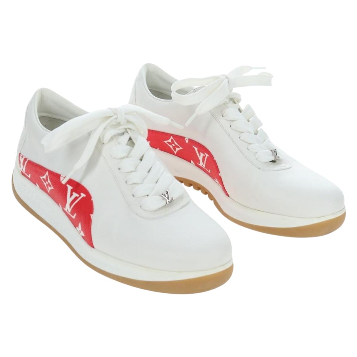 LOUIS VUITTON Monogram LV x Supreme Runaway Sneakers 1A3EQ5 LV Auth 196704M