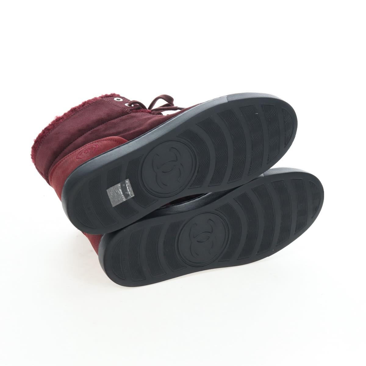 CHANEL High Cut Sneakers Suede Bordeaux CC Auth 196705M