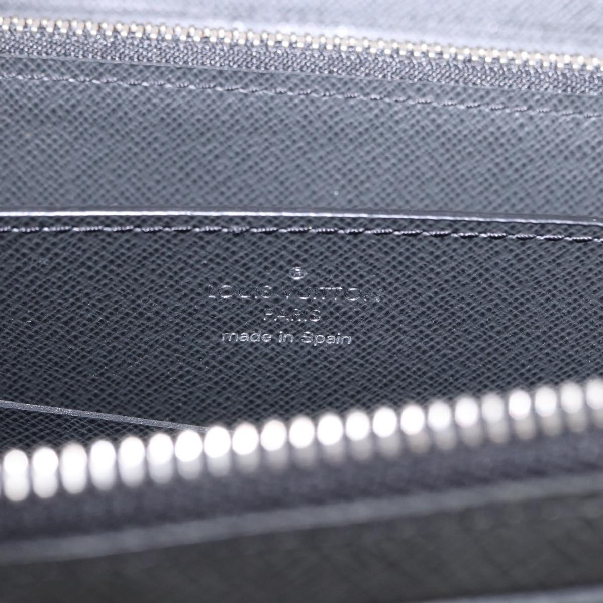 LOUIS VUITTON Taiga Zippy XL Long Wallet Black M44275 LV Auth 196706