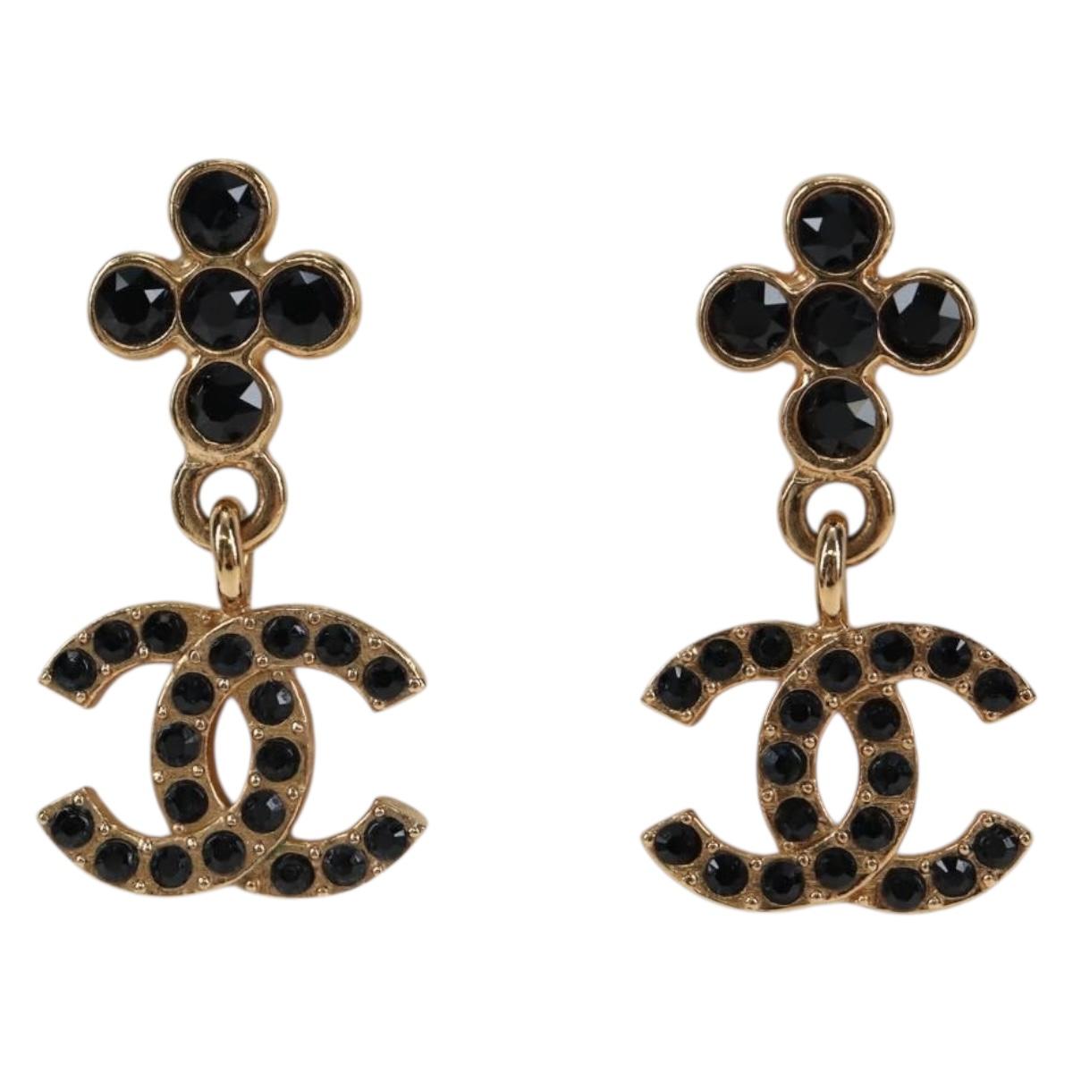 CHANEL COCO Mark Pierce Metal Gold Tone CC Auth 196718M