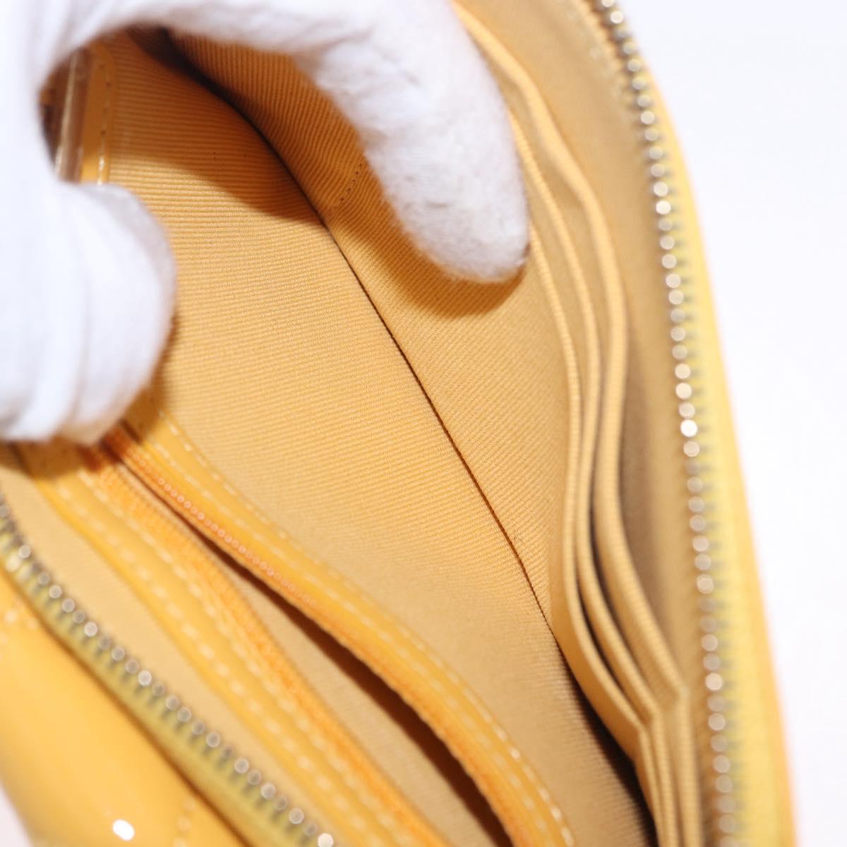 CHANEL COCO Mark Chain Shoulder Bag Patent leather Yellow Gold CC Auth 196819SAM