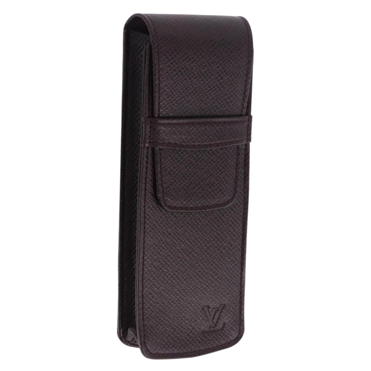 LOUIS VUITTON Taiga Dog Solo Pen Case Acajou LV Auth 196820A