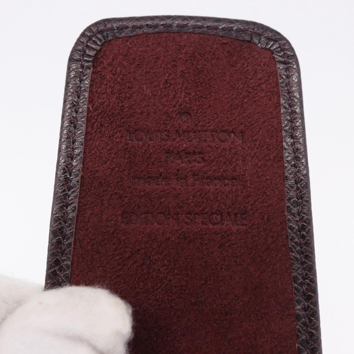 LOUIS VUITTON Taiga Dog Solo Pen Case Acajou LV Auth 196820A